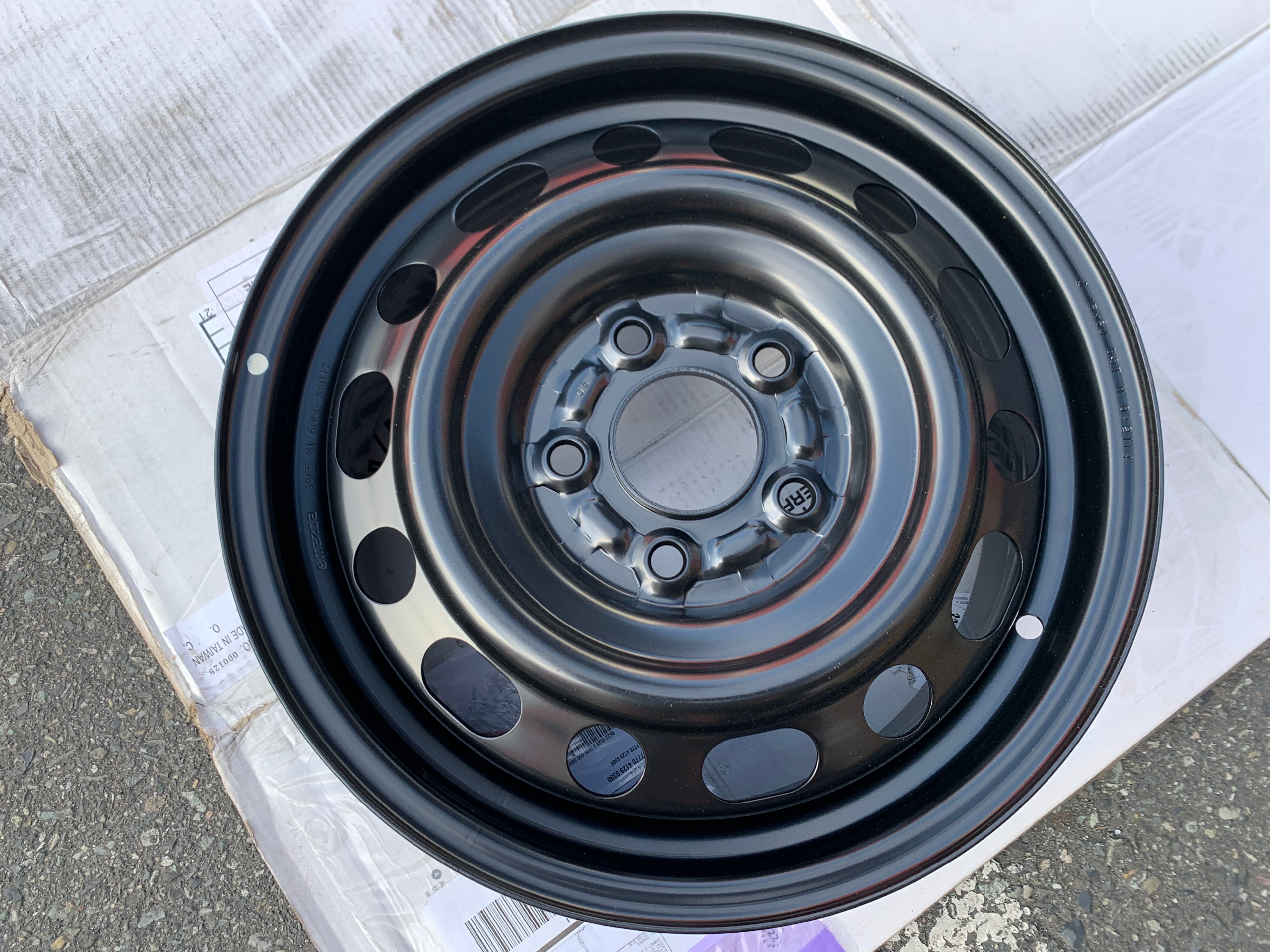 1 X single Brand New OEM factory 15X6" 5x114.3 Mazda 3 Steel rim
