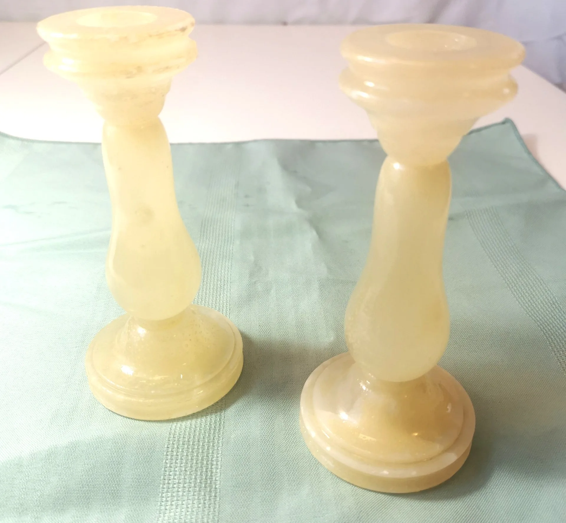 Alibaster Candle Holder Pair ONE DAMAGED Vintage Made in Italy image indicator(2)
