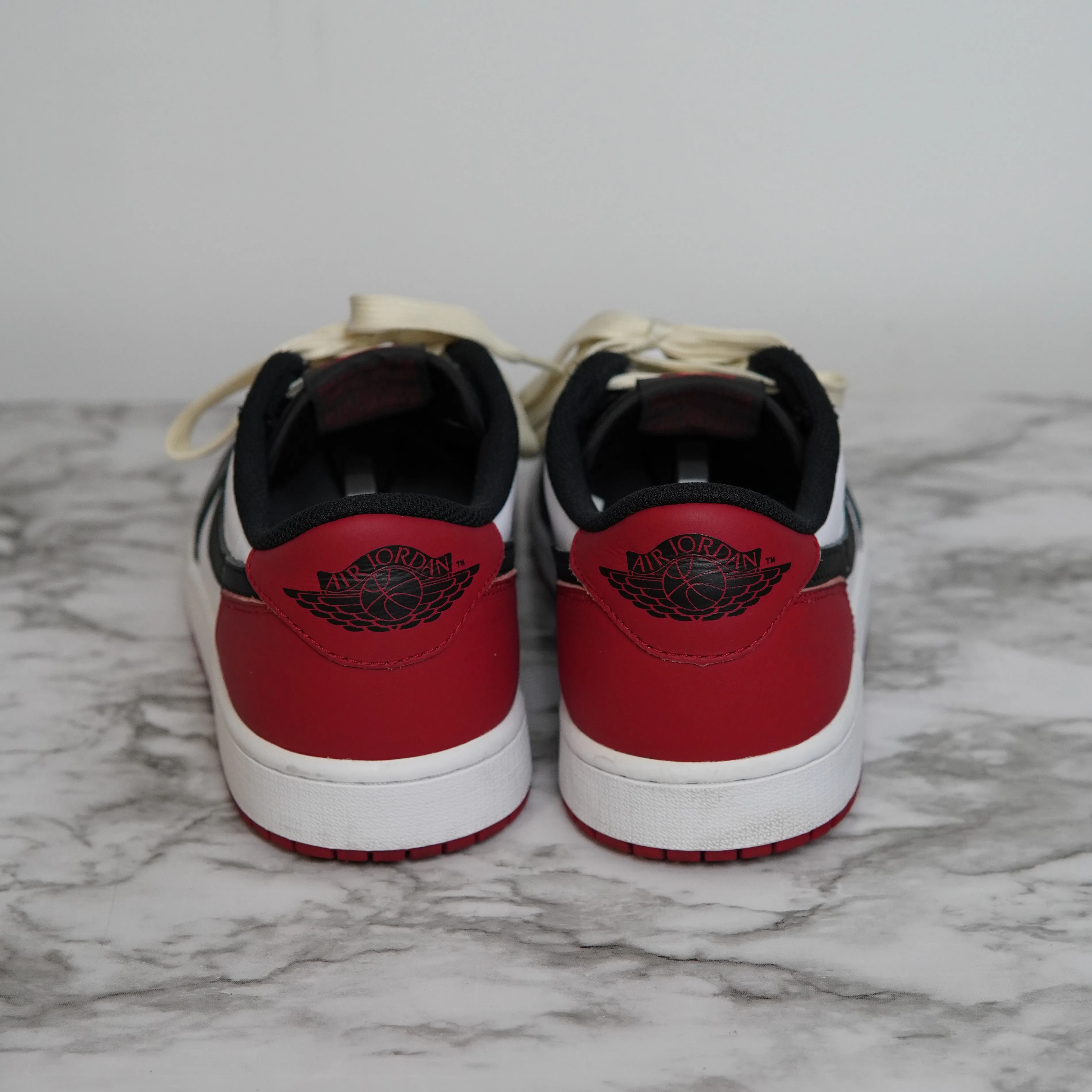 Air Jordan 1 Low 'Black Toe' image indicator(3)
