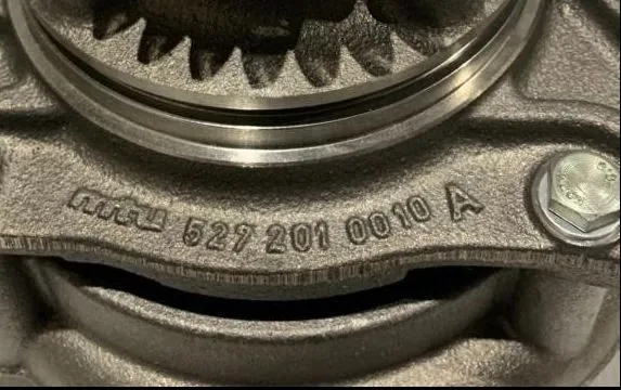 MTU/Detroit™ Reman Coolant Pump SKU#: EX54720300141 image indicator(5)