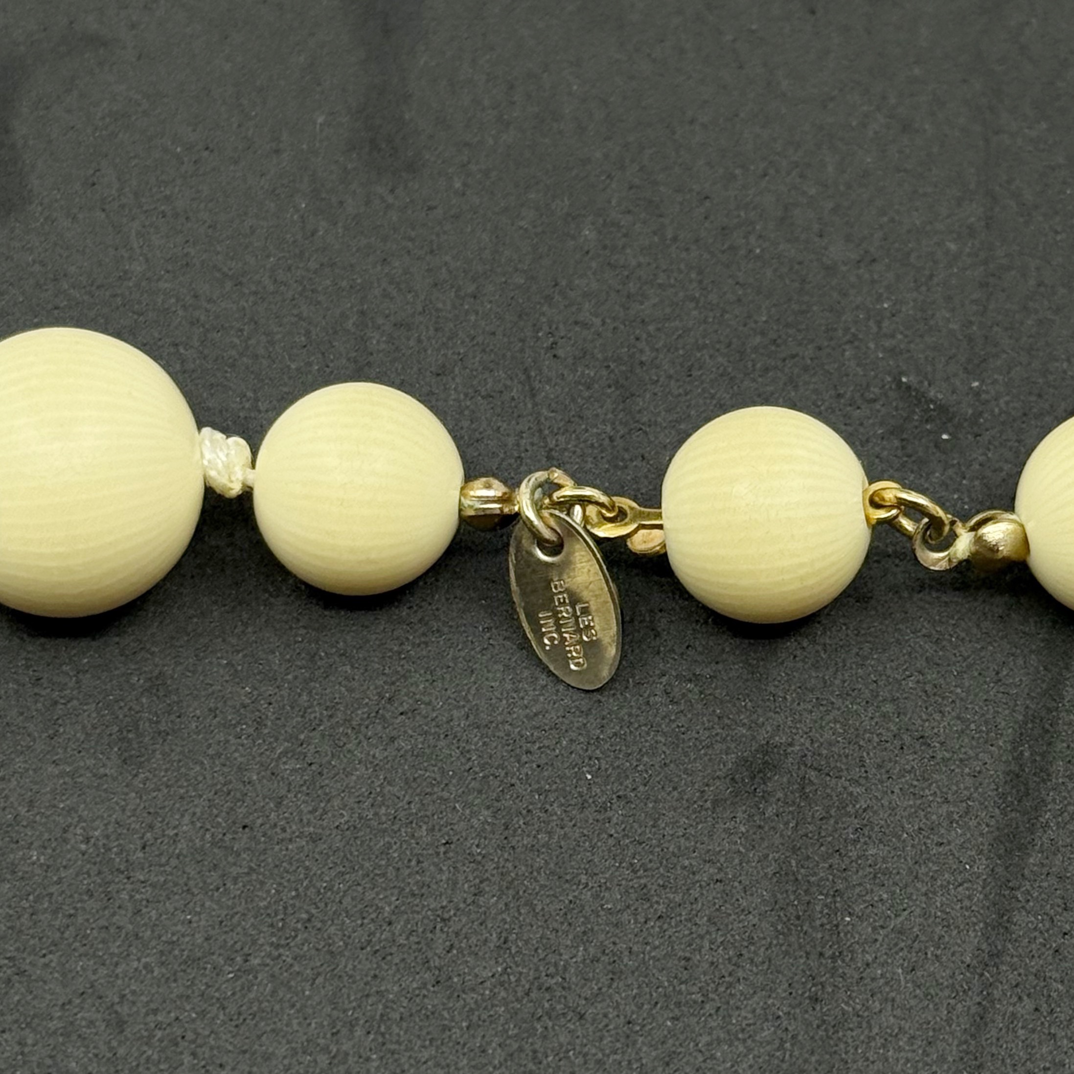 Vintage Les Bernard French ivory Celluloid bead necklace - GM179 - photo 4