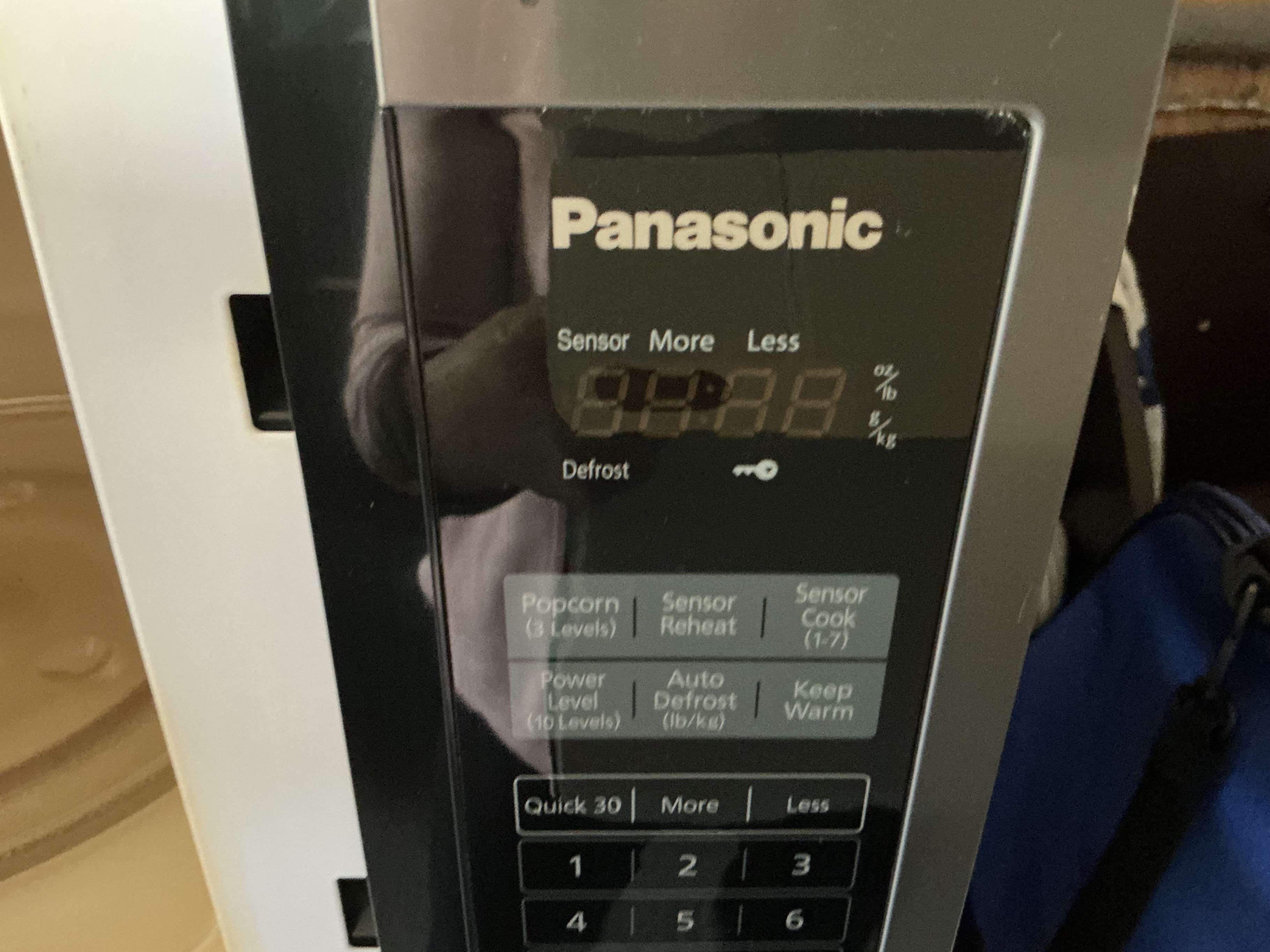Microwave - photo 2