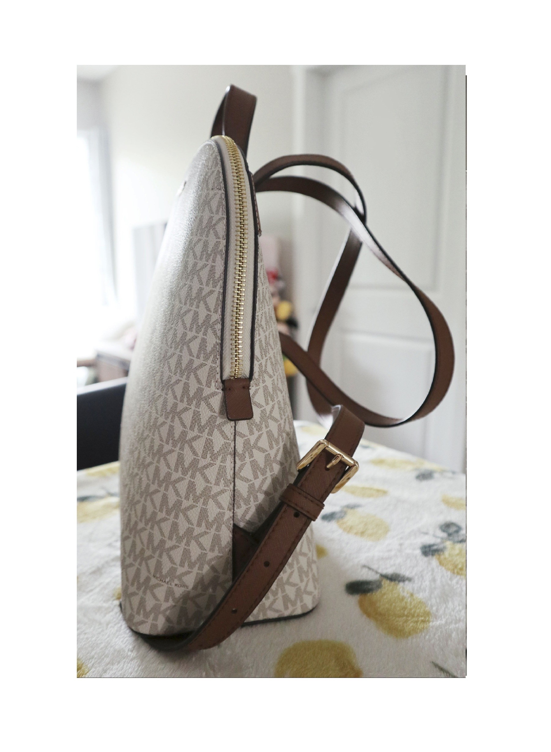 Michael Kors Travel Bag Backpack - photo 2