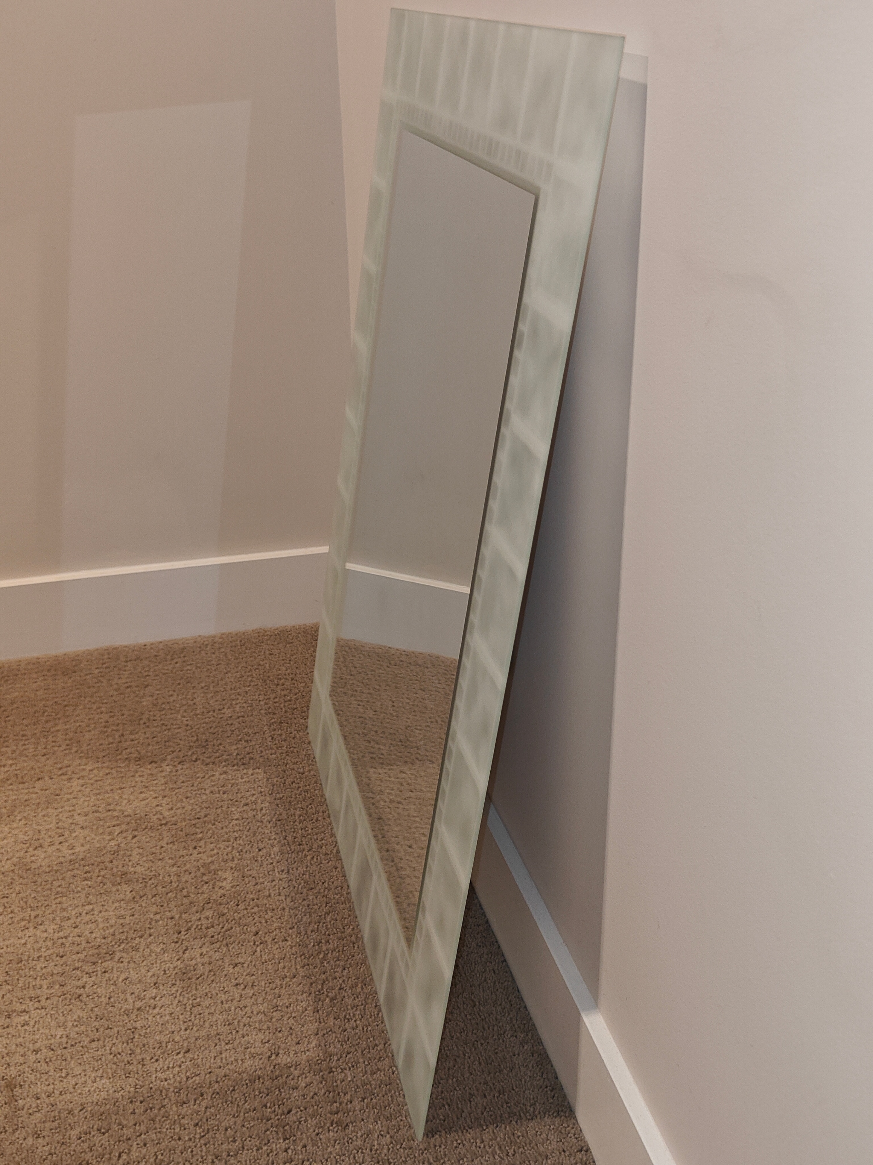 Stylish 29" x 23" Rectangular Head West Glass Block Wall Mirror - photo 3