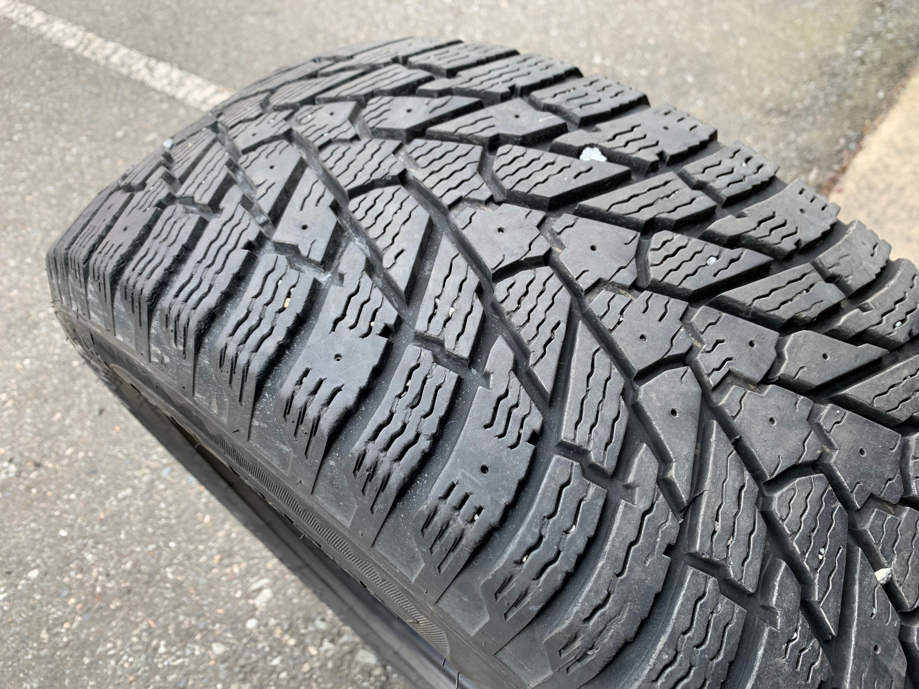 1 x single 235/60/18 M+S GT Radial Ice pro Suv 3 with 80% tread - photo 3
