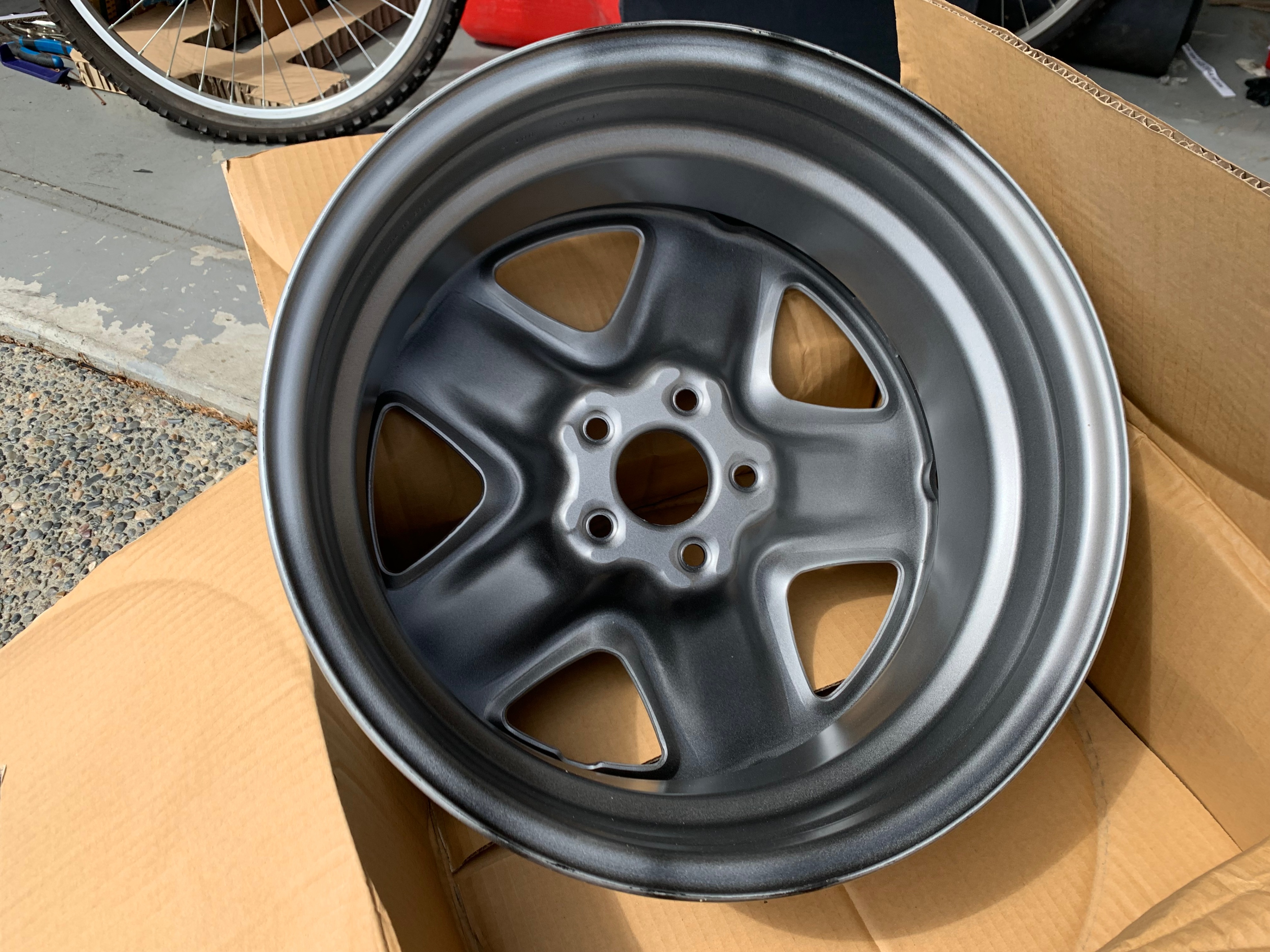 Set of Brand New OEM factory 17X7" et50 Silver rims Mazda CX5 - photo 5