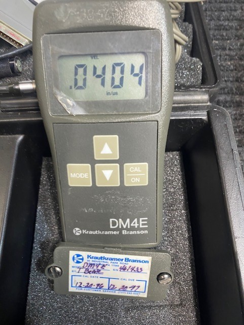 DM4E Ultrasonic Thickness Gauge – Complete Kit - photo 2