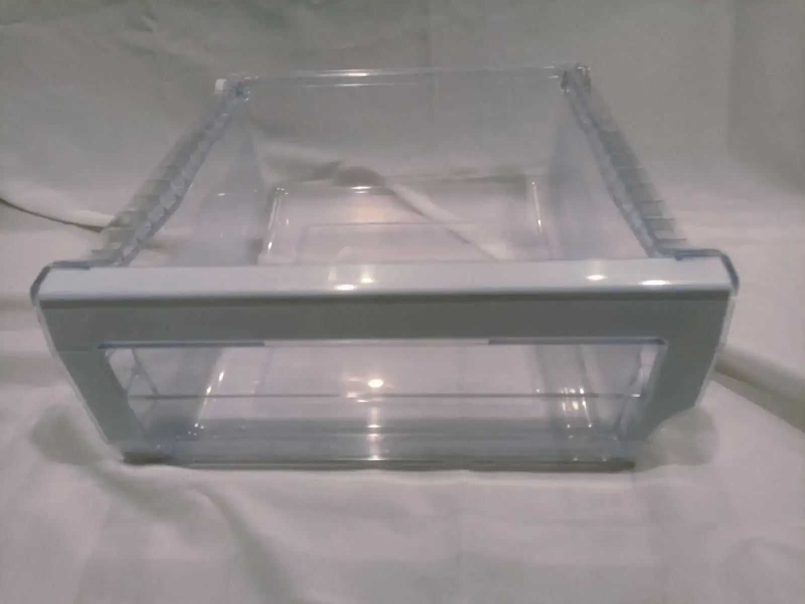 Samsung DA97-08438D Refrigerator Crisper Drawer, Left