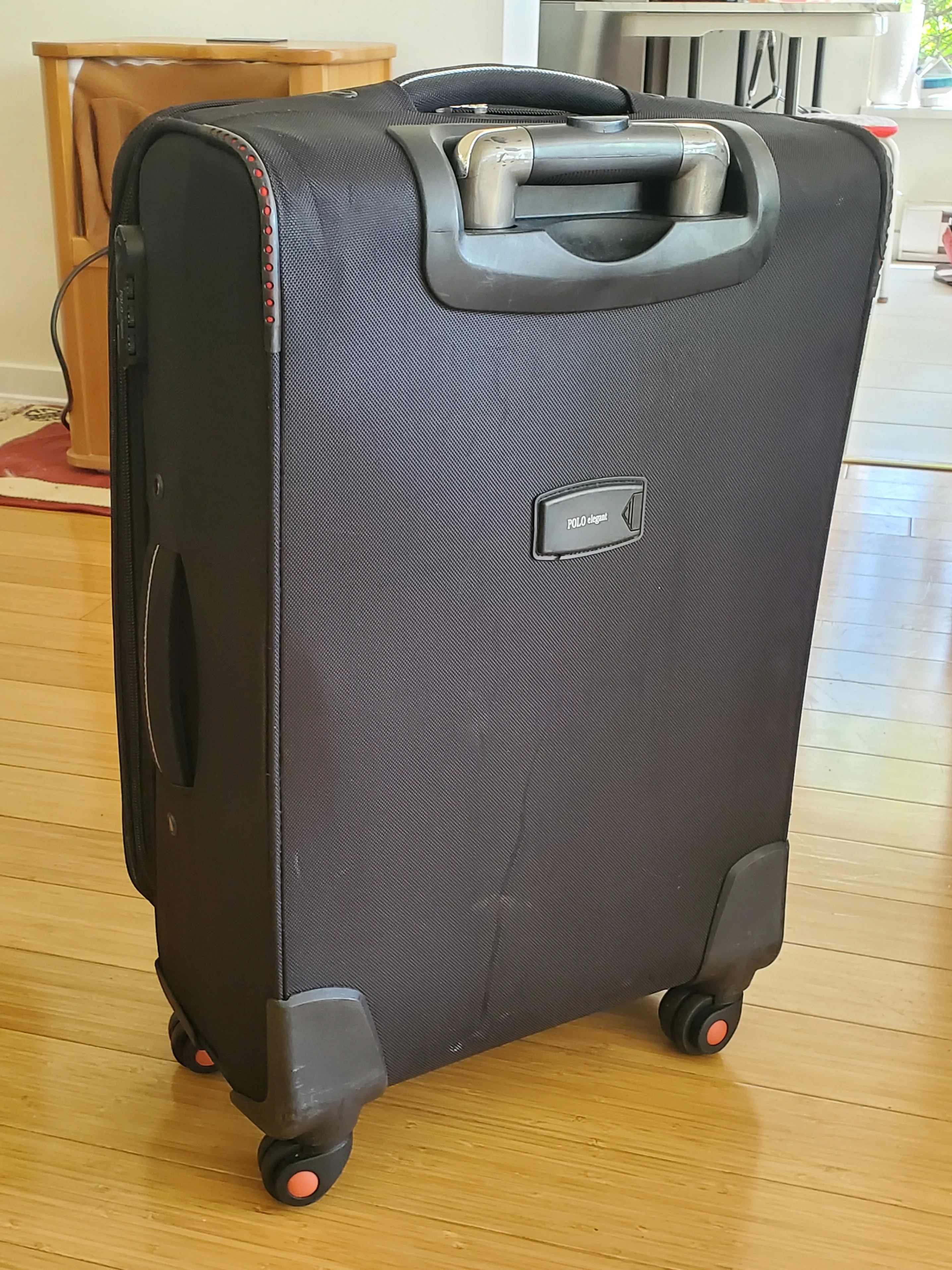 Large Size Luggage for traveling image indicator(3)