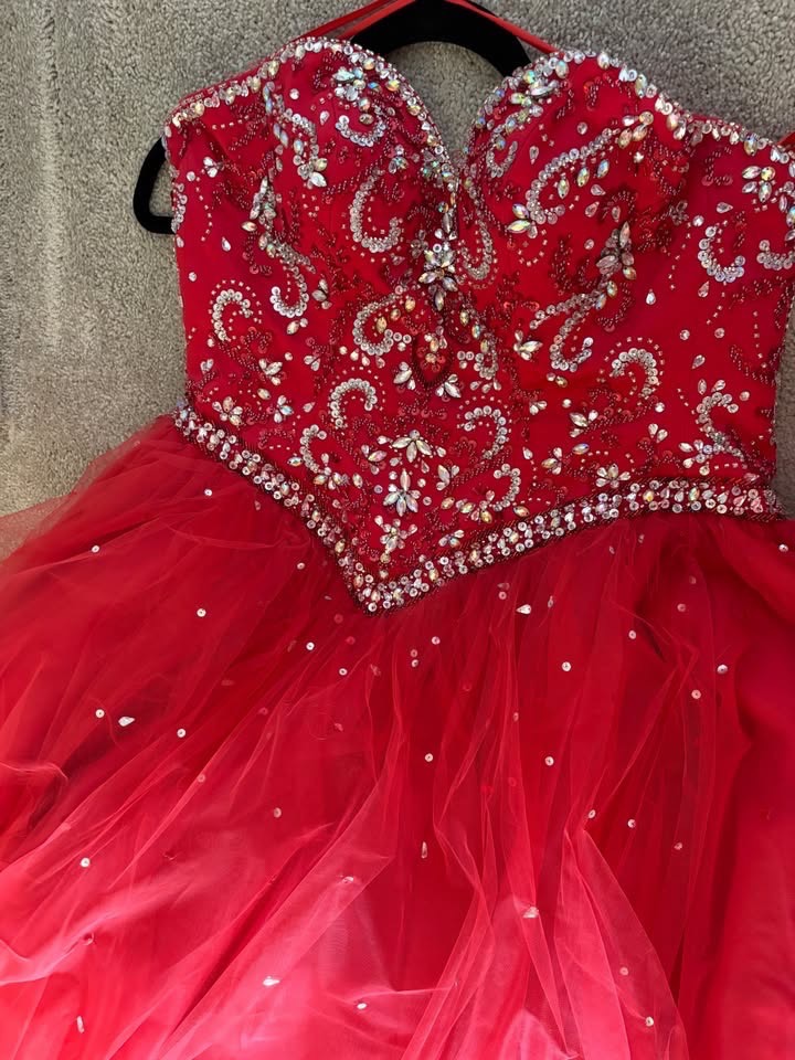 Red Grad/Prom Dress - photo 2