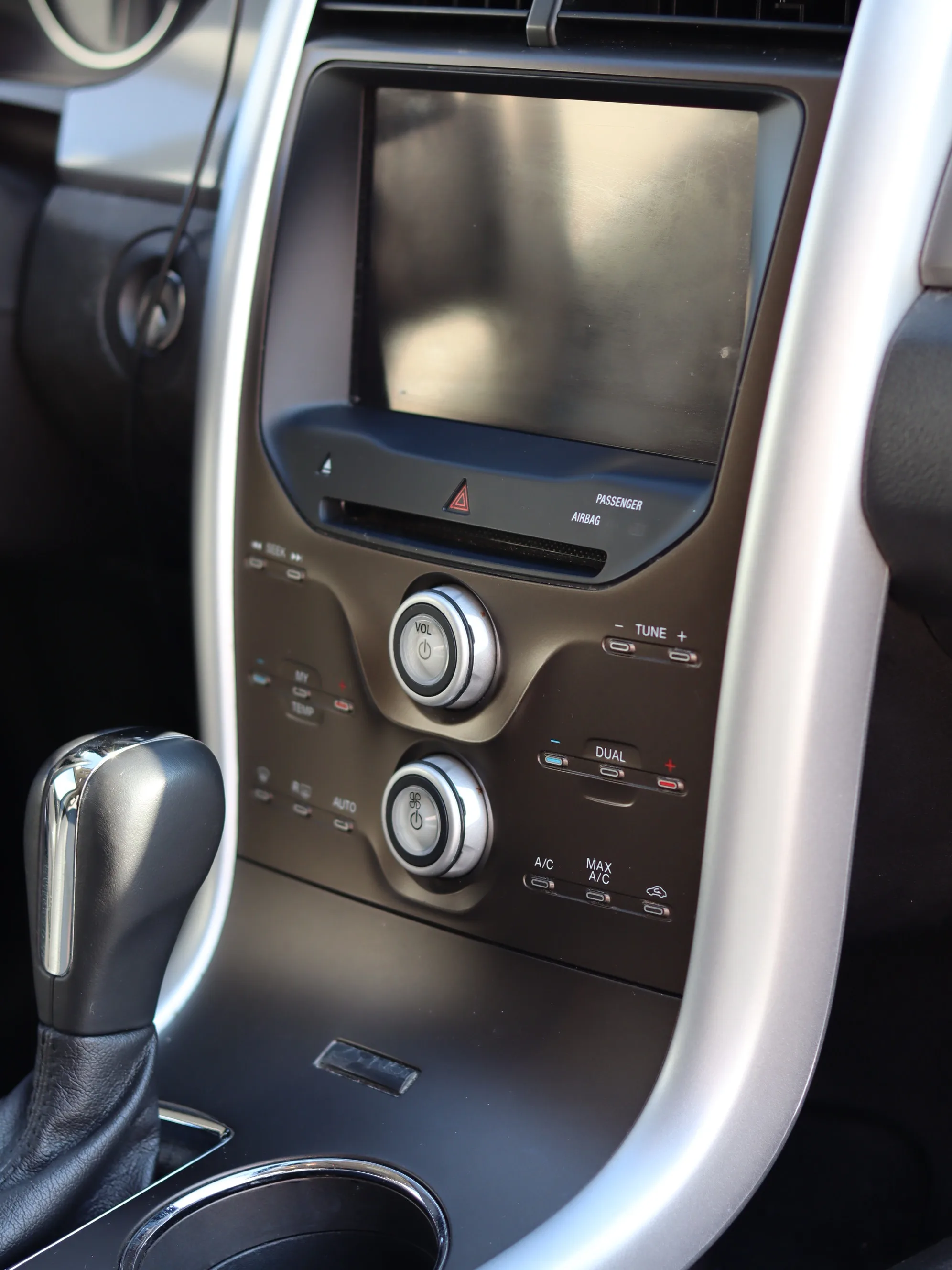 🚗 FOR SALE: 2011 Ford Edge SEL – Reliable, Well-Maintained! 🚗 image indicator(5)