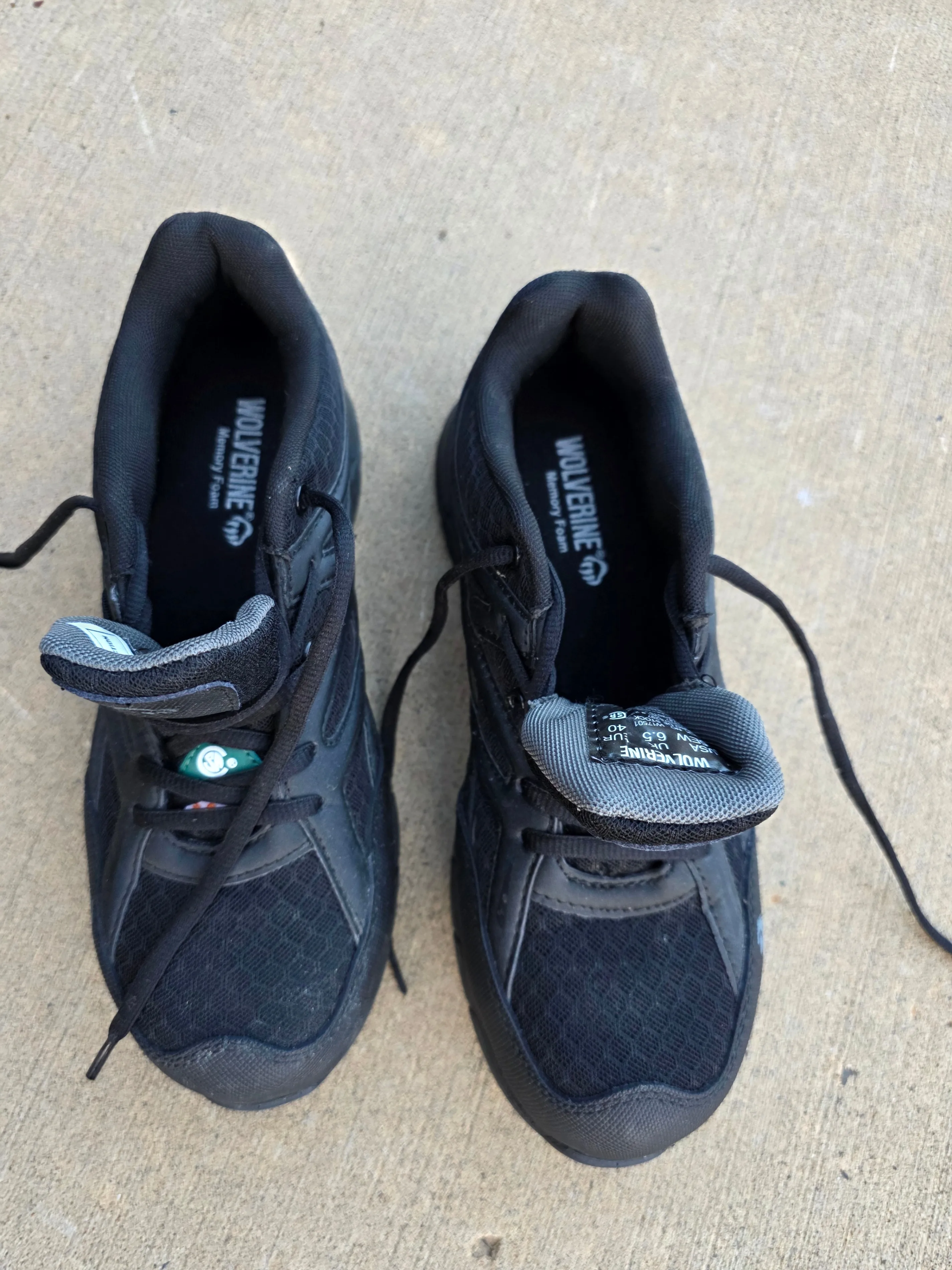 Wolverine Safety Shoes w/ Steel Toe for Men image indicator(4)