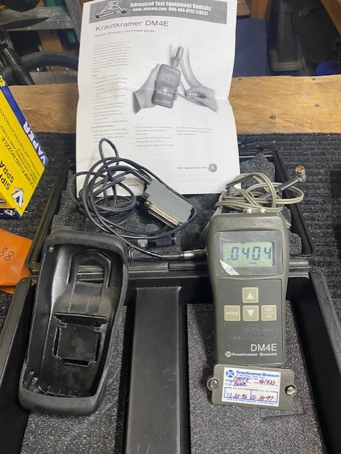DM4E Ultrasonic Thickness Gauge – Complete Kit