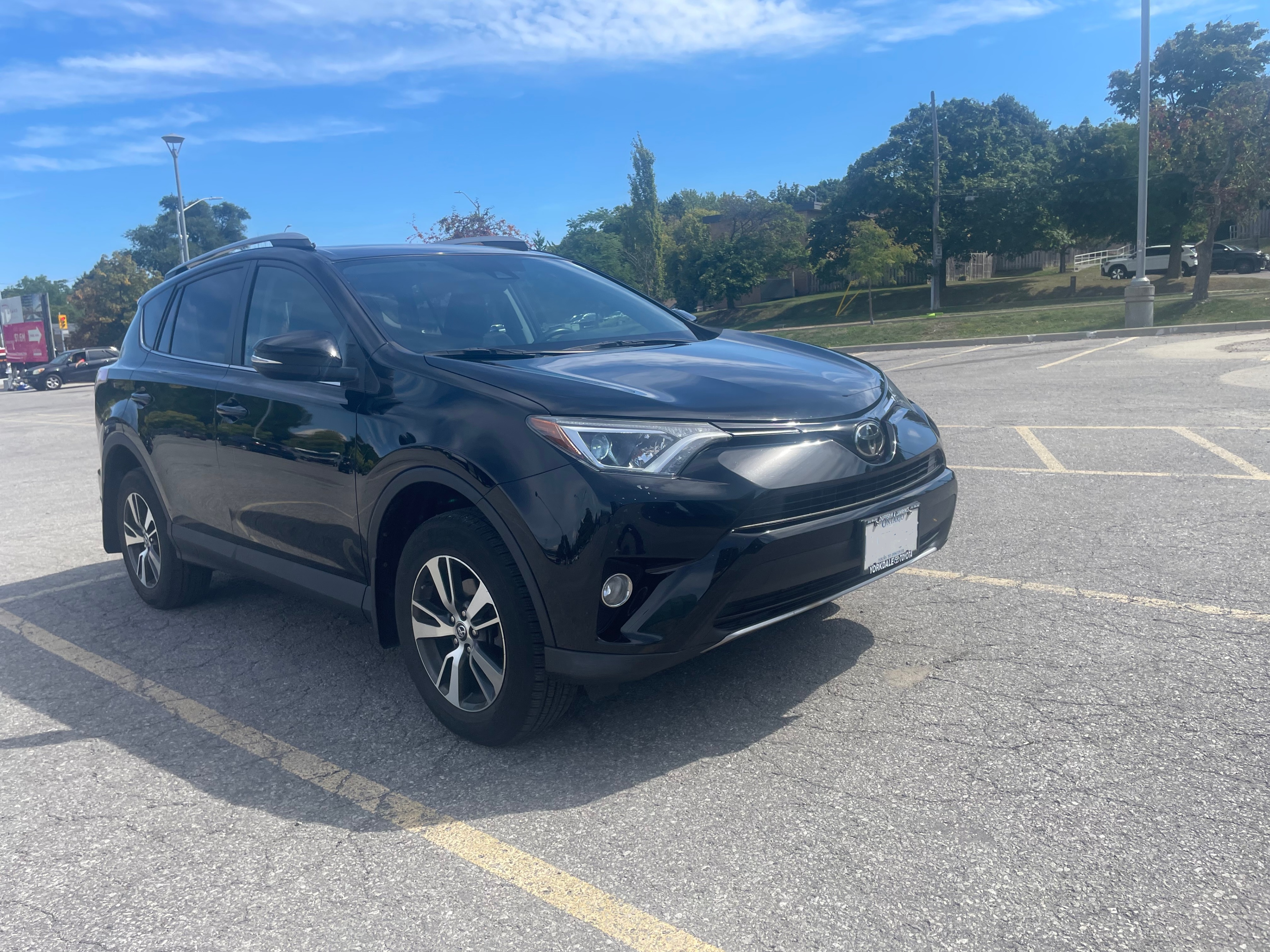 2018 TOYOTA RAV4 XLE 4DR AWD