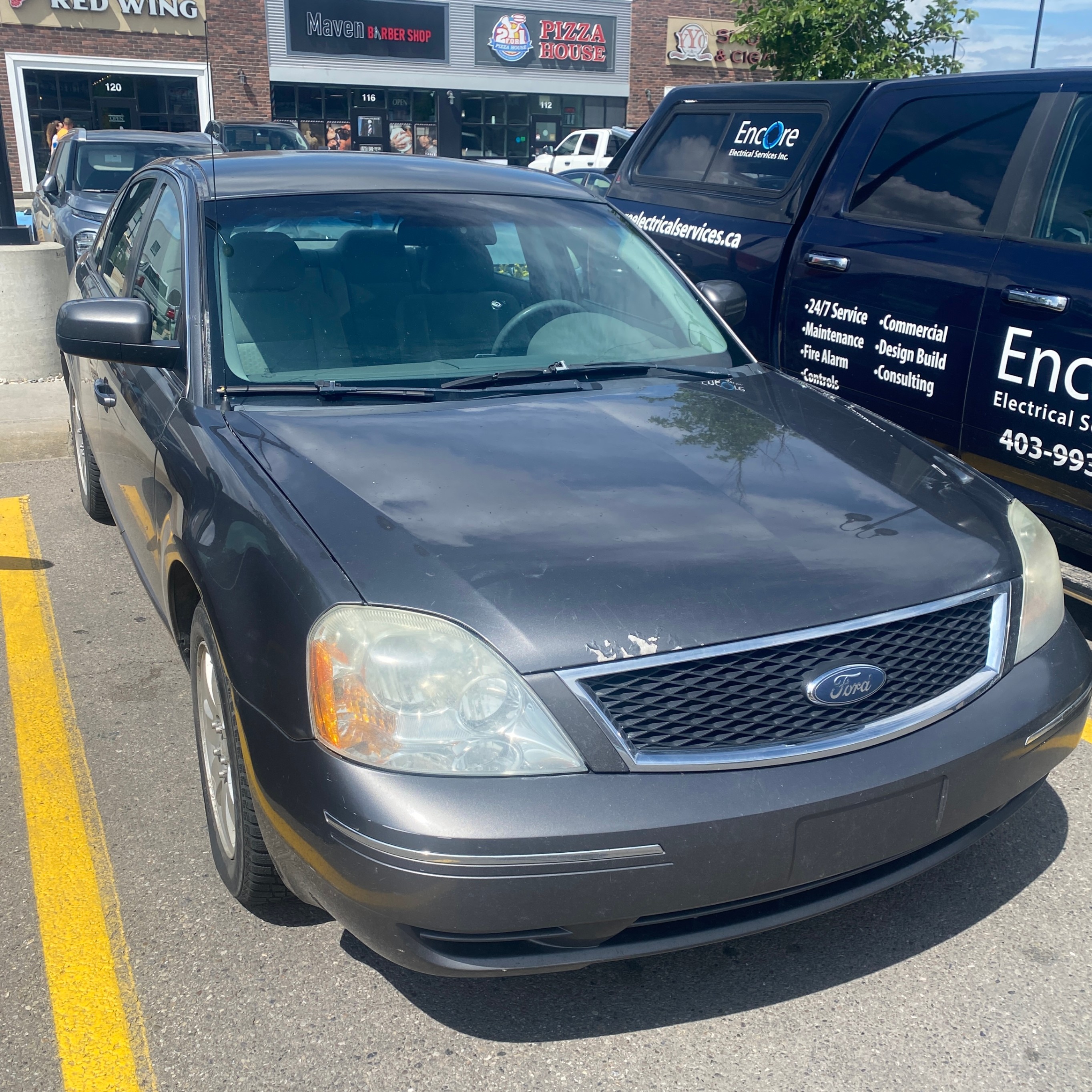 Reliable Sedan, Great for First Car! 2006 Ford Five Hundred - photo 2