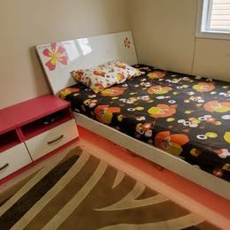 Bedroom Set ( 4 Pieces) - photo 2
