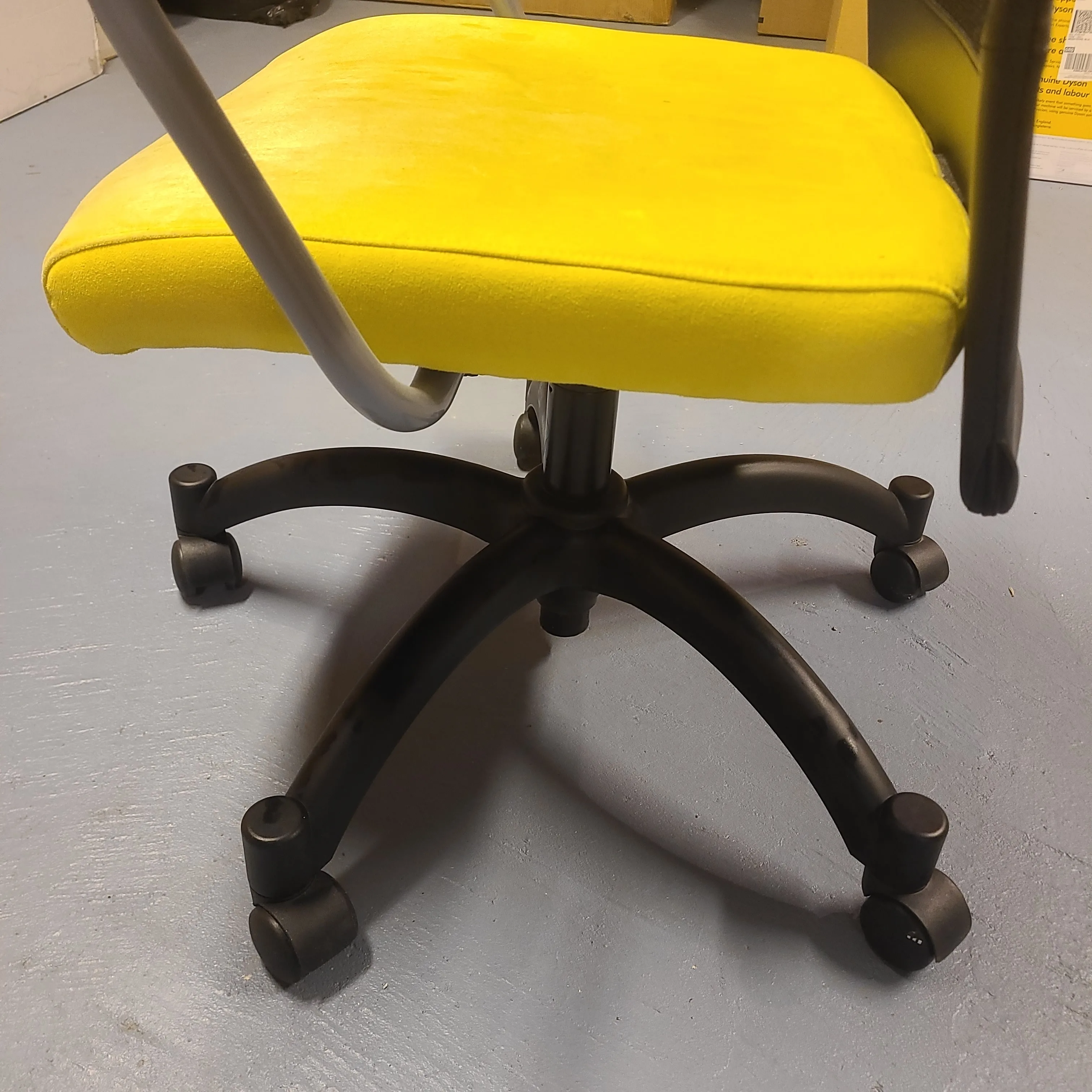 IKEA Vilgot office chair image indicator(7)