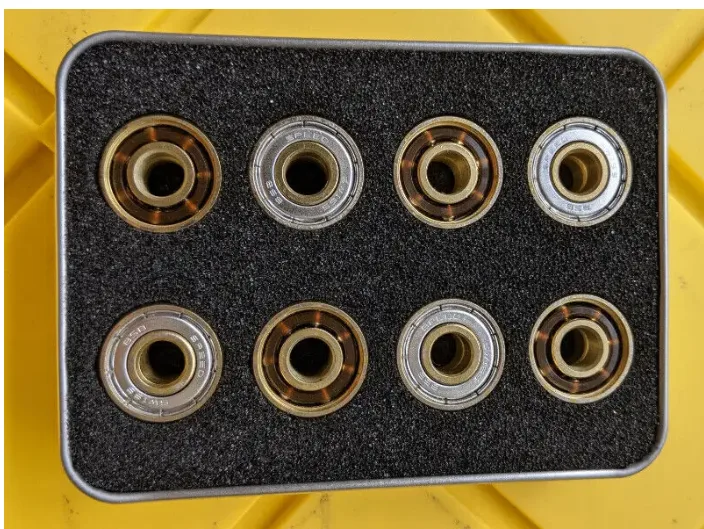 Rollerblade / Inline skating: Swiss bearings for speed thumbnail
