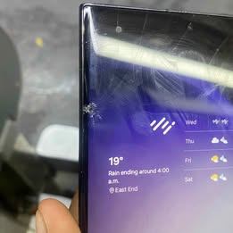 Samsung Galaxy S23 Ultra 512GB small crack - photo 3