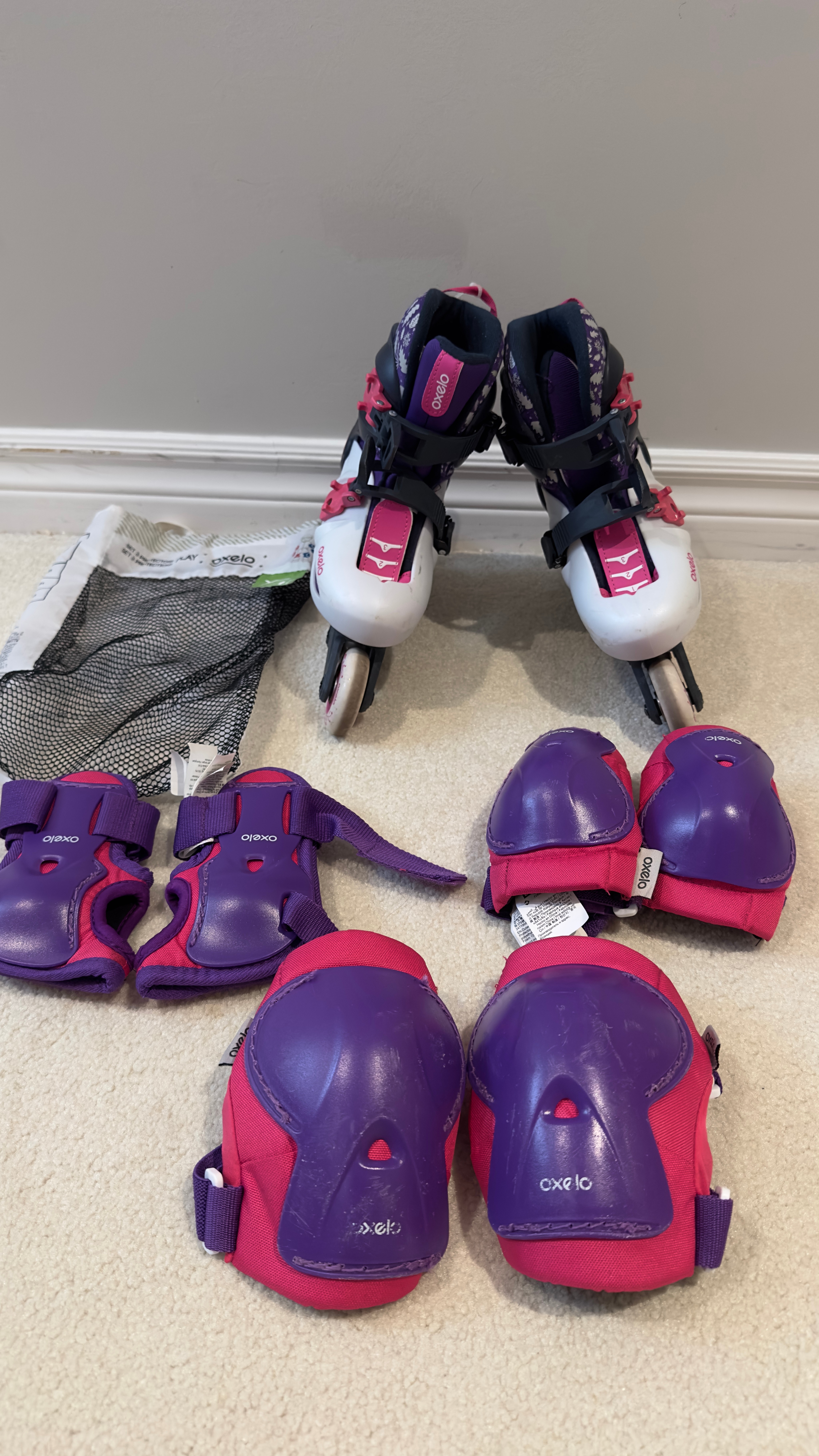 Kid Inline Skates, Roller Skates with Hand, Knee, and Elbow Pads