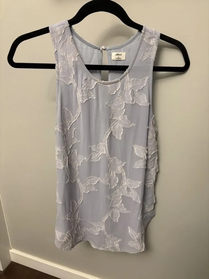 Aritzia Wilfred Blouse