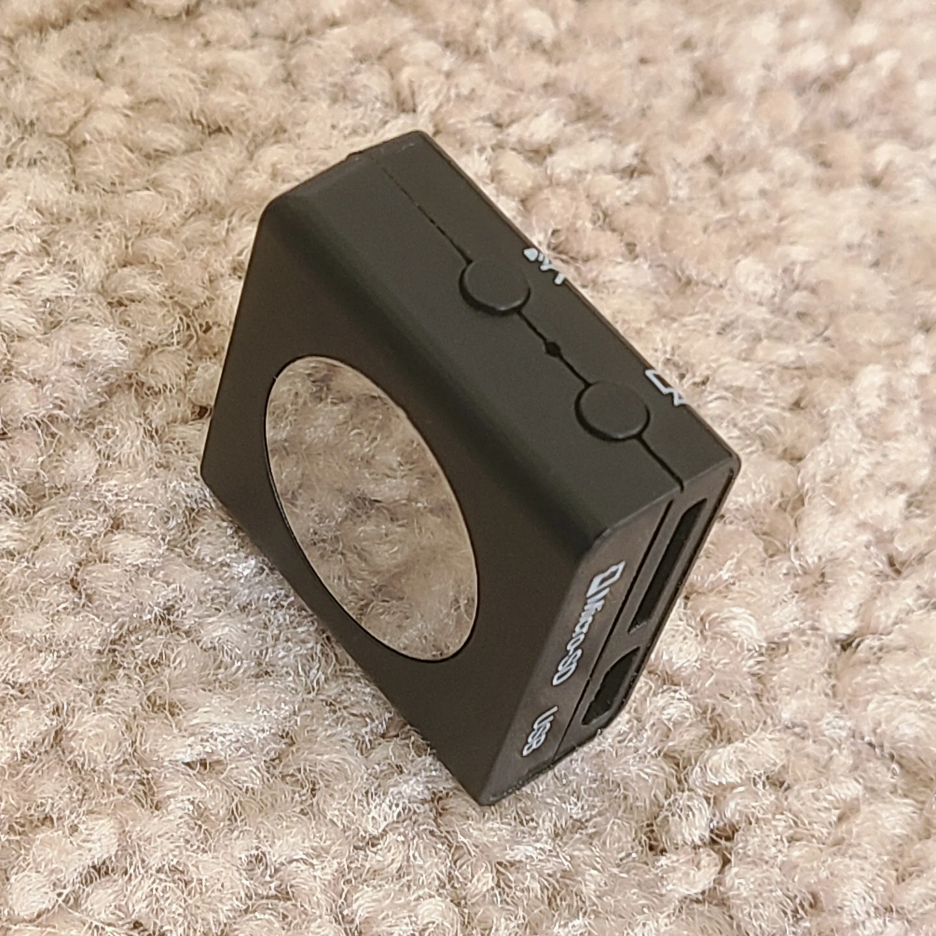 Rechargeable XD HD mini camera with 32GB microSD card image indicator(6)