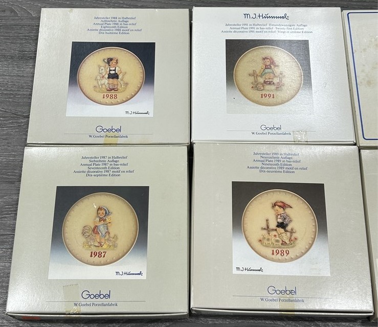Set of 7 Hummel Annual Plates – 1975 to 1991 (Goebel, Germany) - photo 4