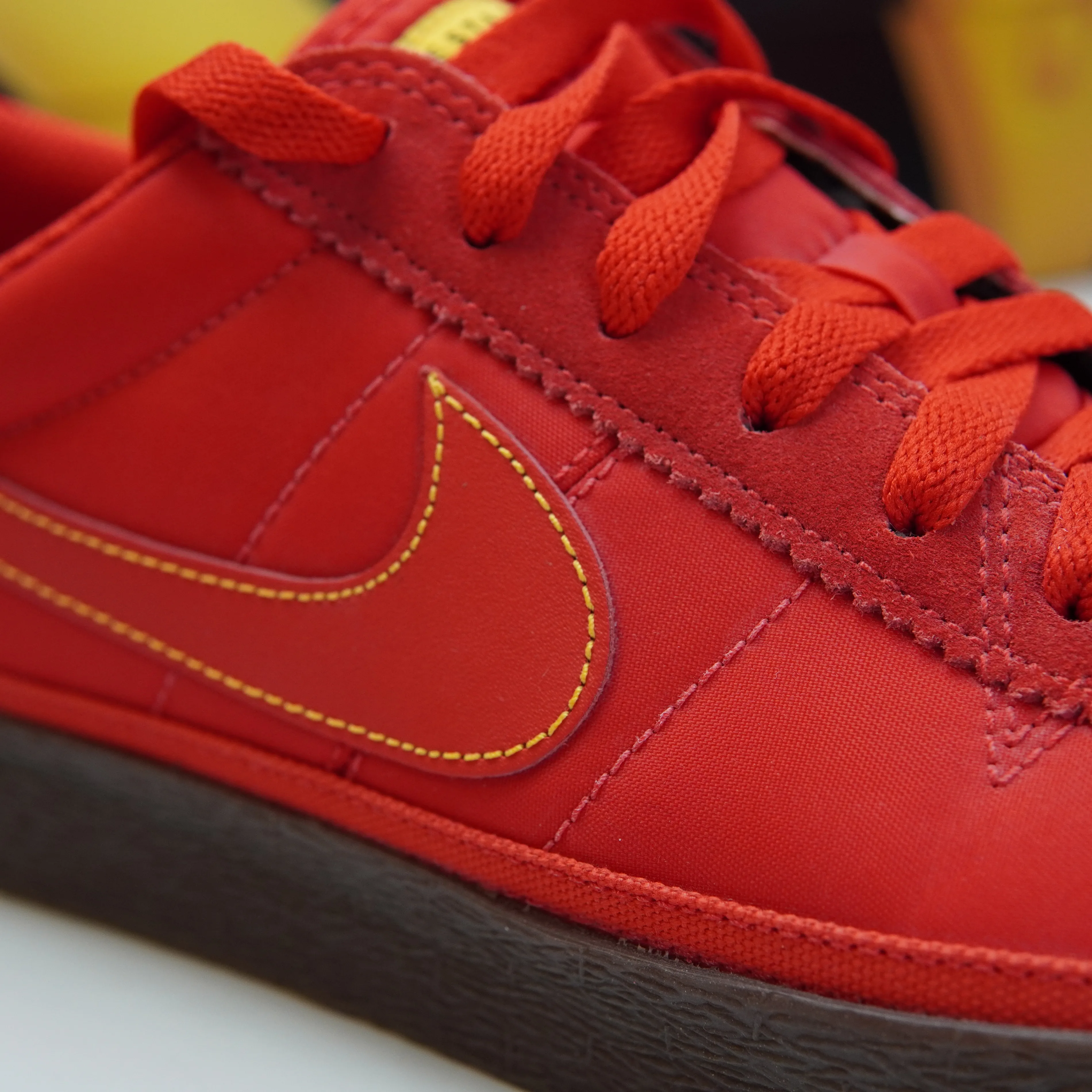 Nike Zoom Bruin LAF Sneakers – Size 10 – Brand New image indicator(4)