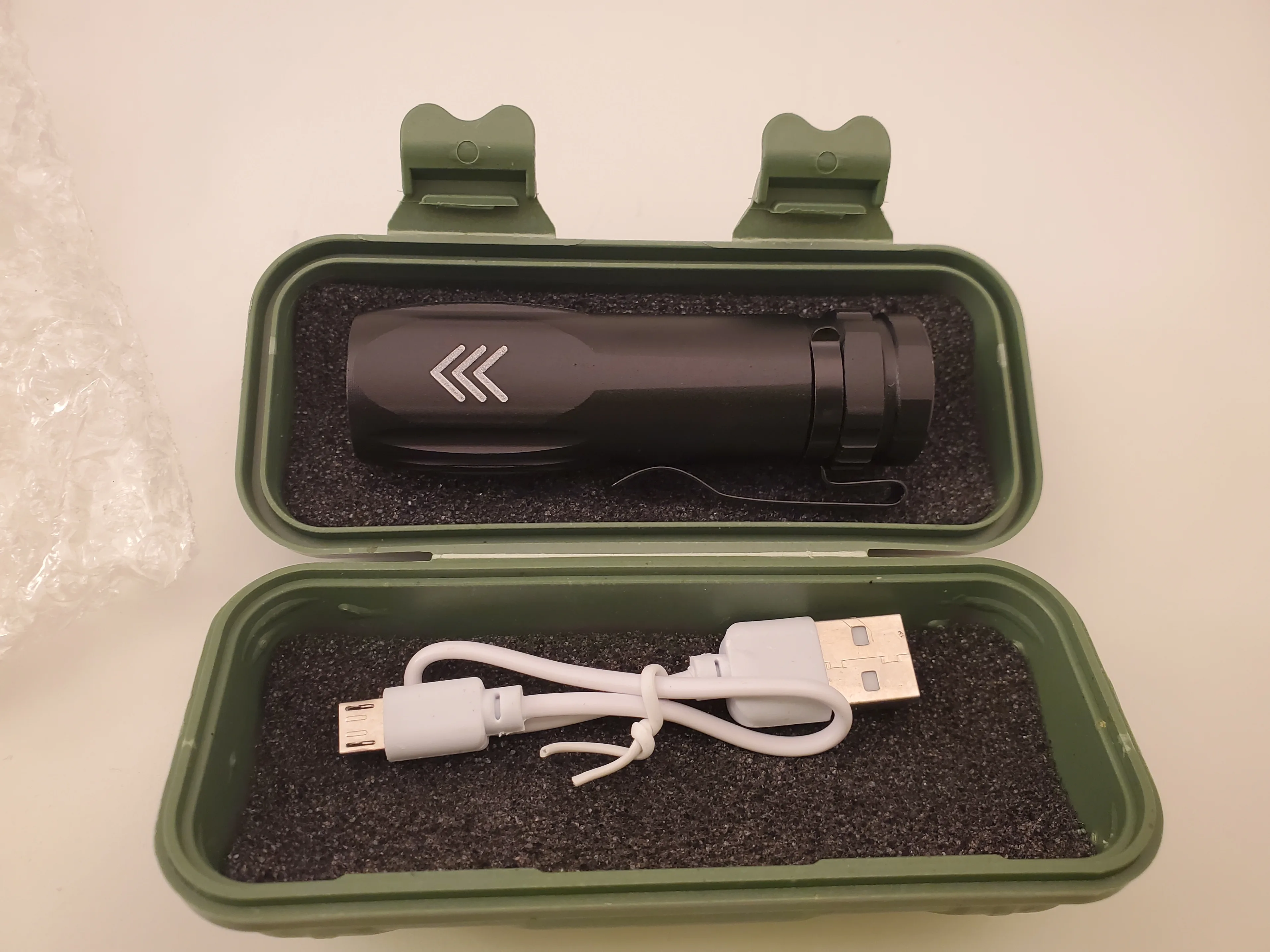 Super bright flashlight rechargeable glare long-range xenon lamp image indicator(7)