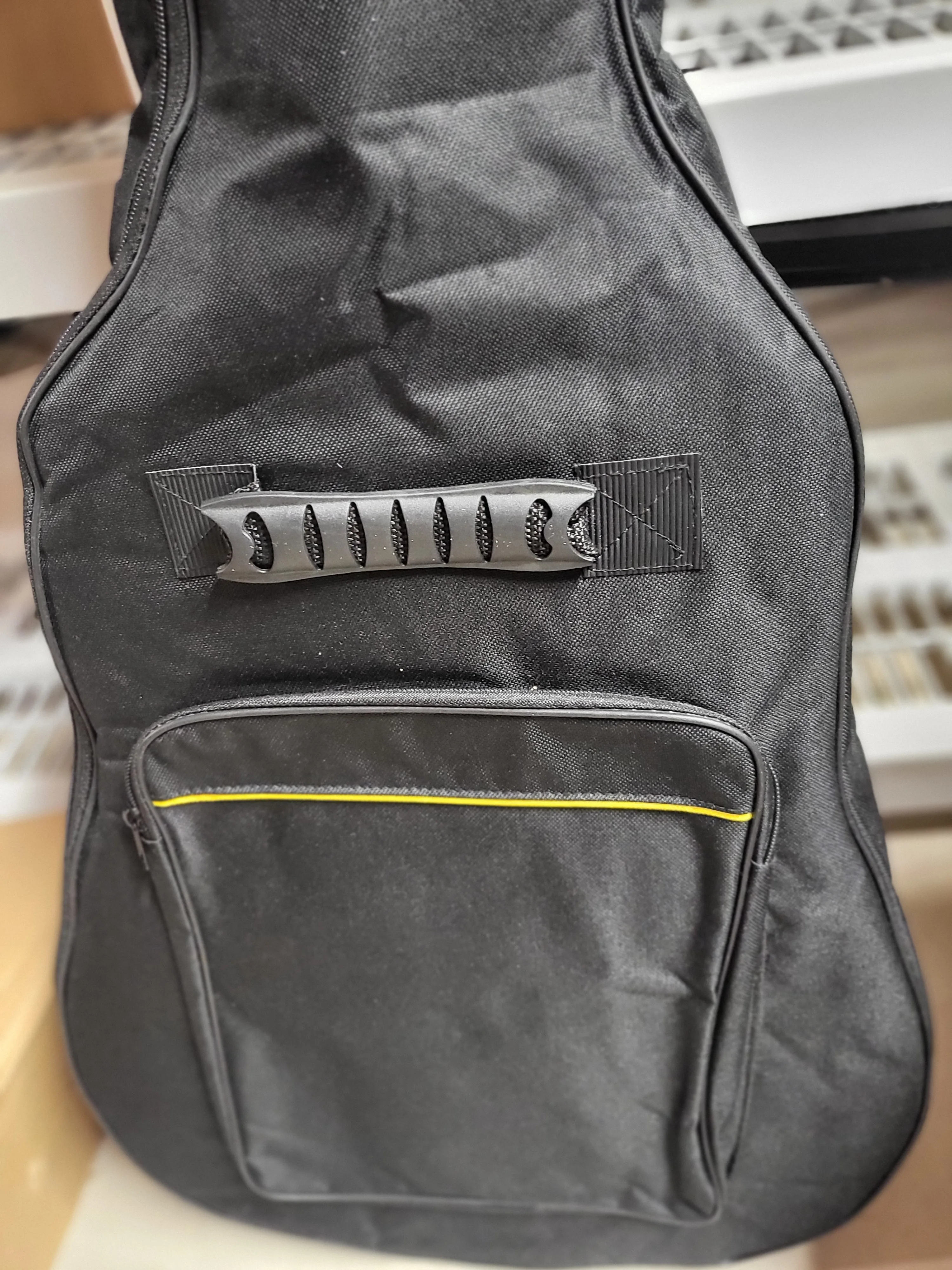 🎸 41" Acoustic Guitar Bag – Brand New (5mm Thick) image indicator(4)