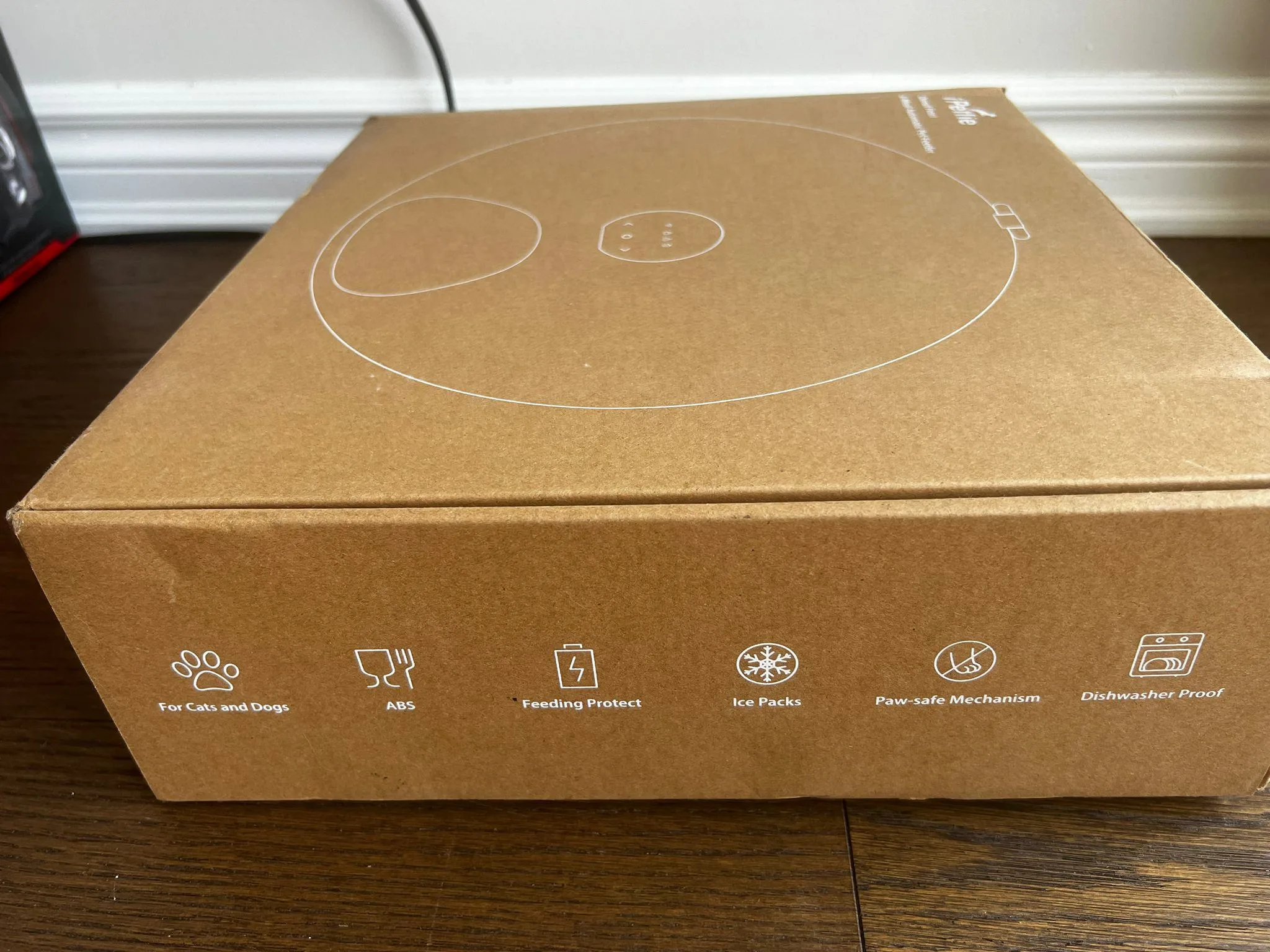 iPettie Donut Frost WiFi Automatic Pet Feeder (6 Meals) image indicator(6)