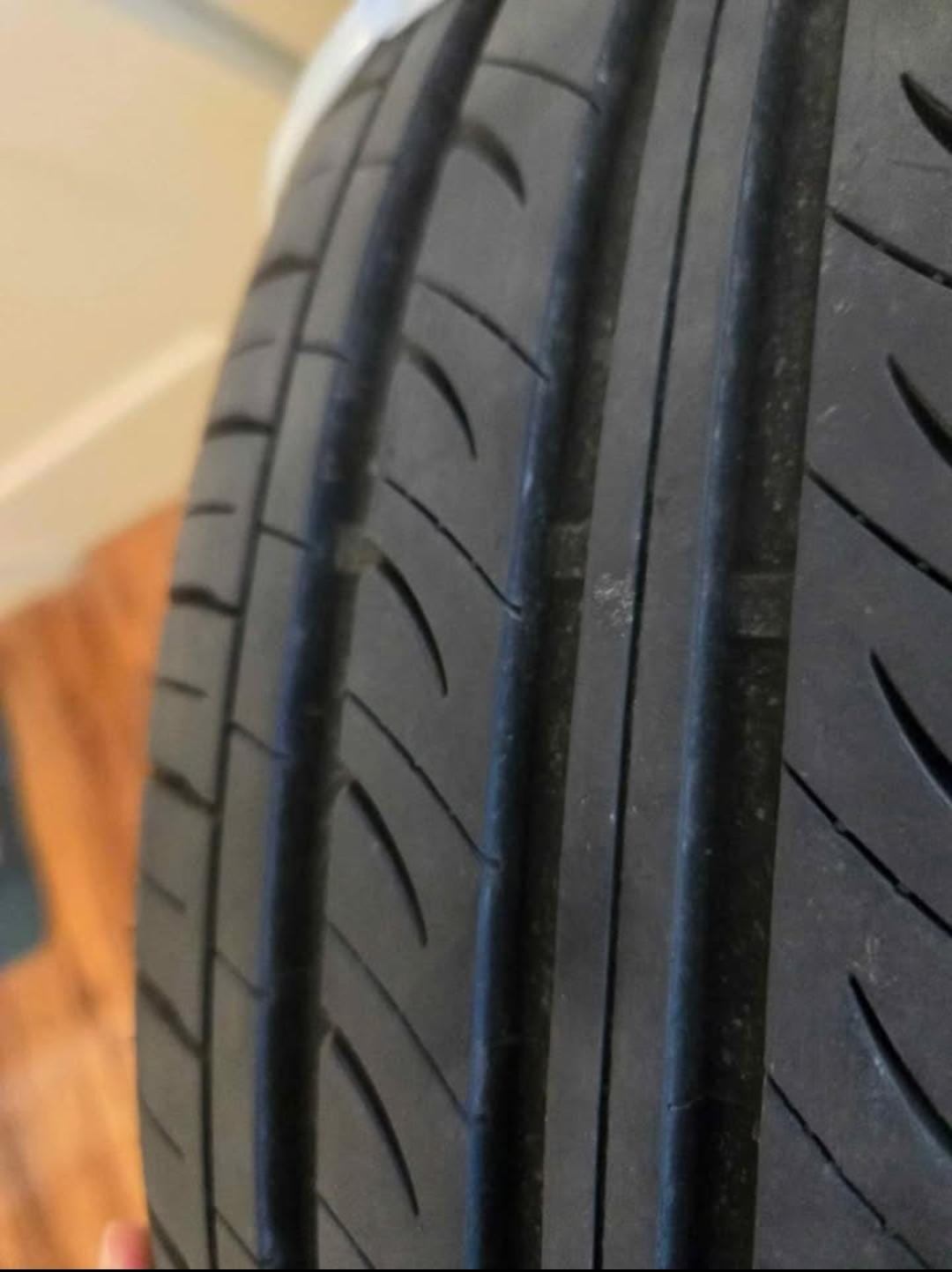 ALL SEASON TIRES 215/60R16 - photo 3