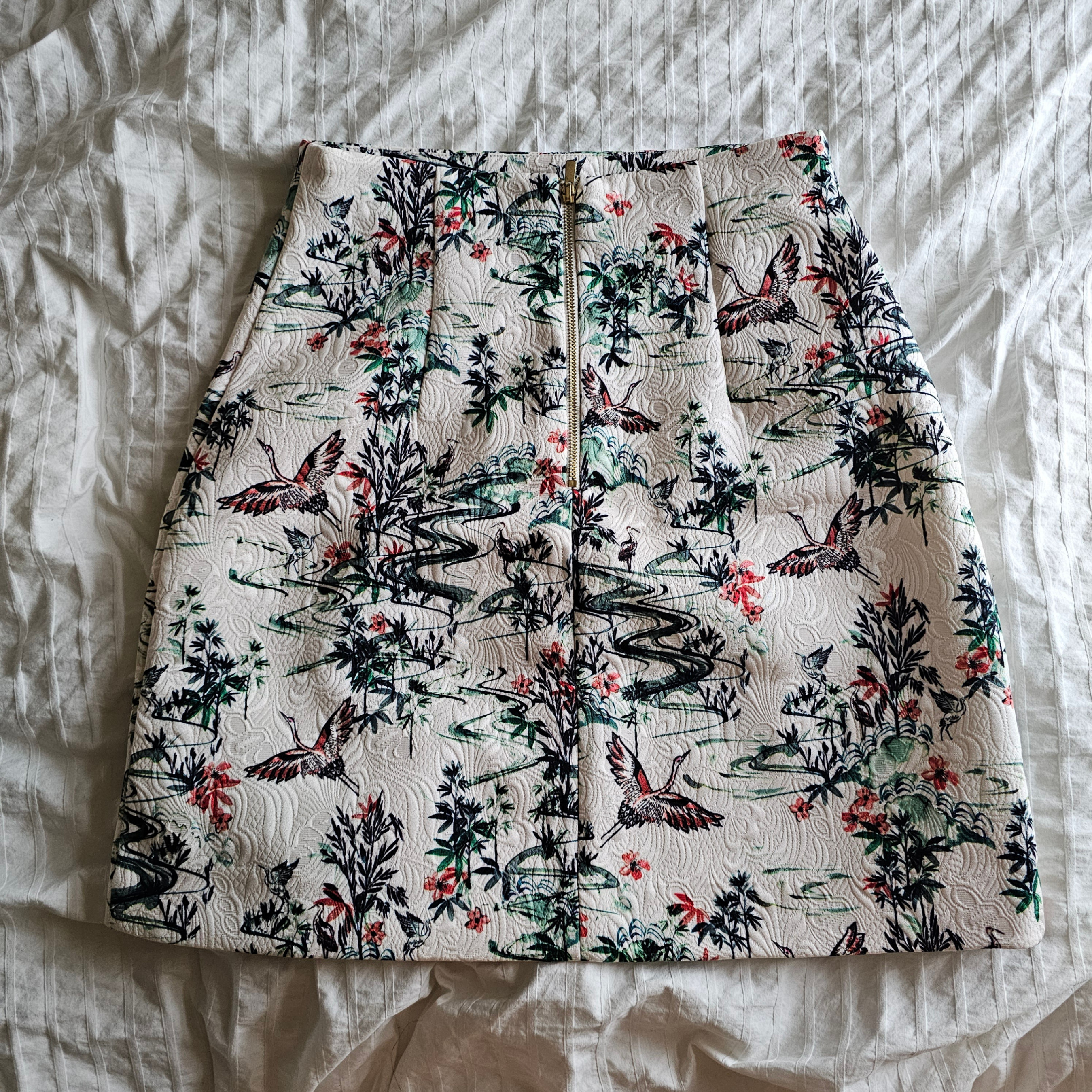 NWT H&M Jacquard Pencil Mini Skirt - Sz US6 - photo 2