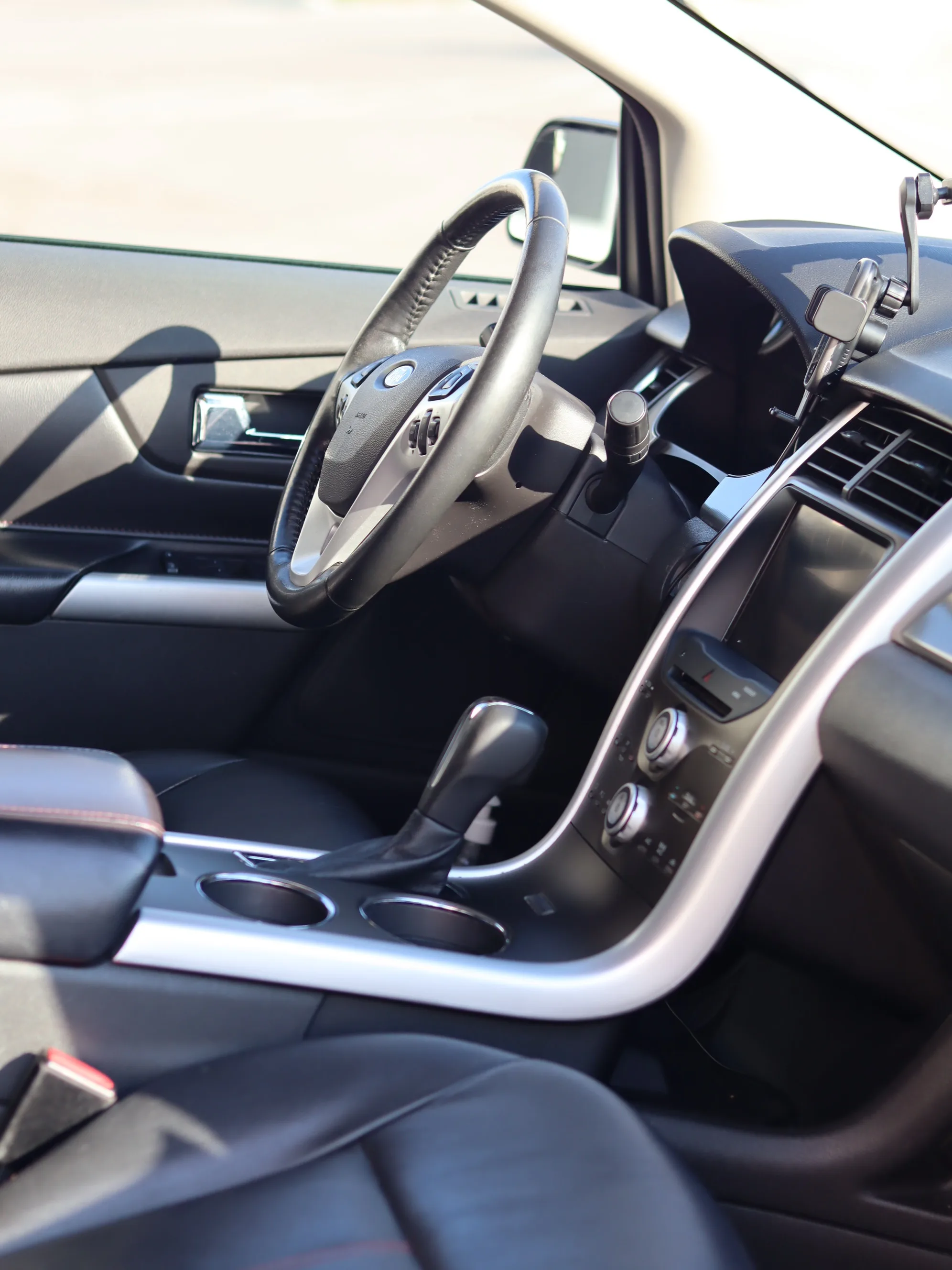 🚗 FOR SALE: 2011 Ford Edge SEL – Reliable, Well-Maintained! 🚗 image indicator(4)