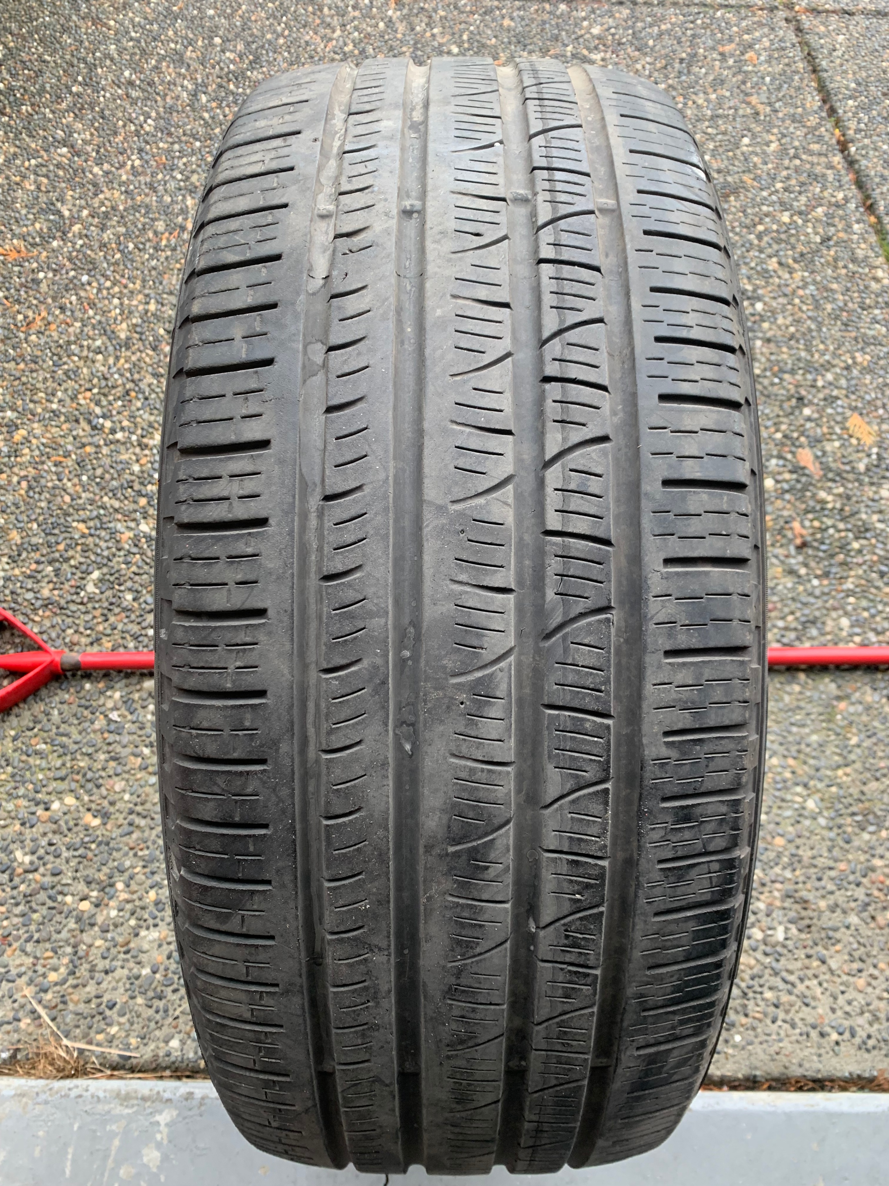 1 x single 255/50/20 Pirelli scorpion verde A/S LR w 55% tread