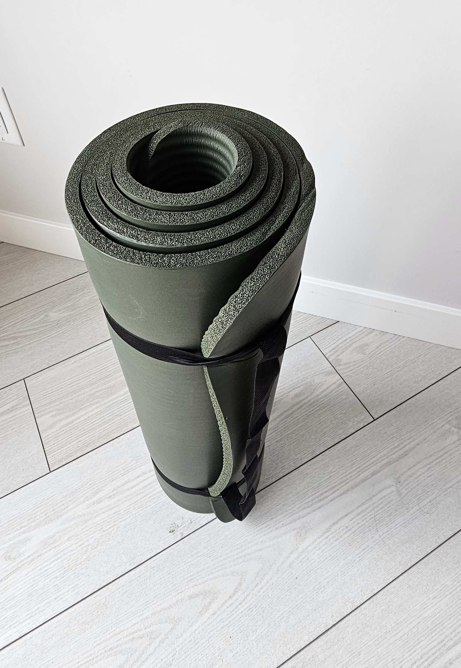 Yoga Mat 1/2 Inch Thick (Like New) - photo 2