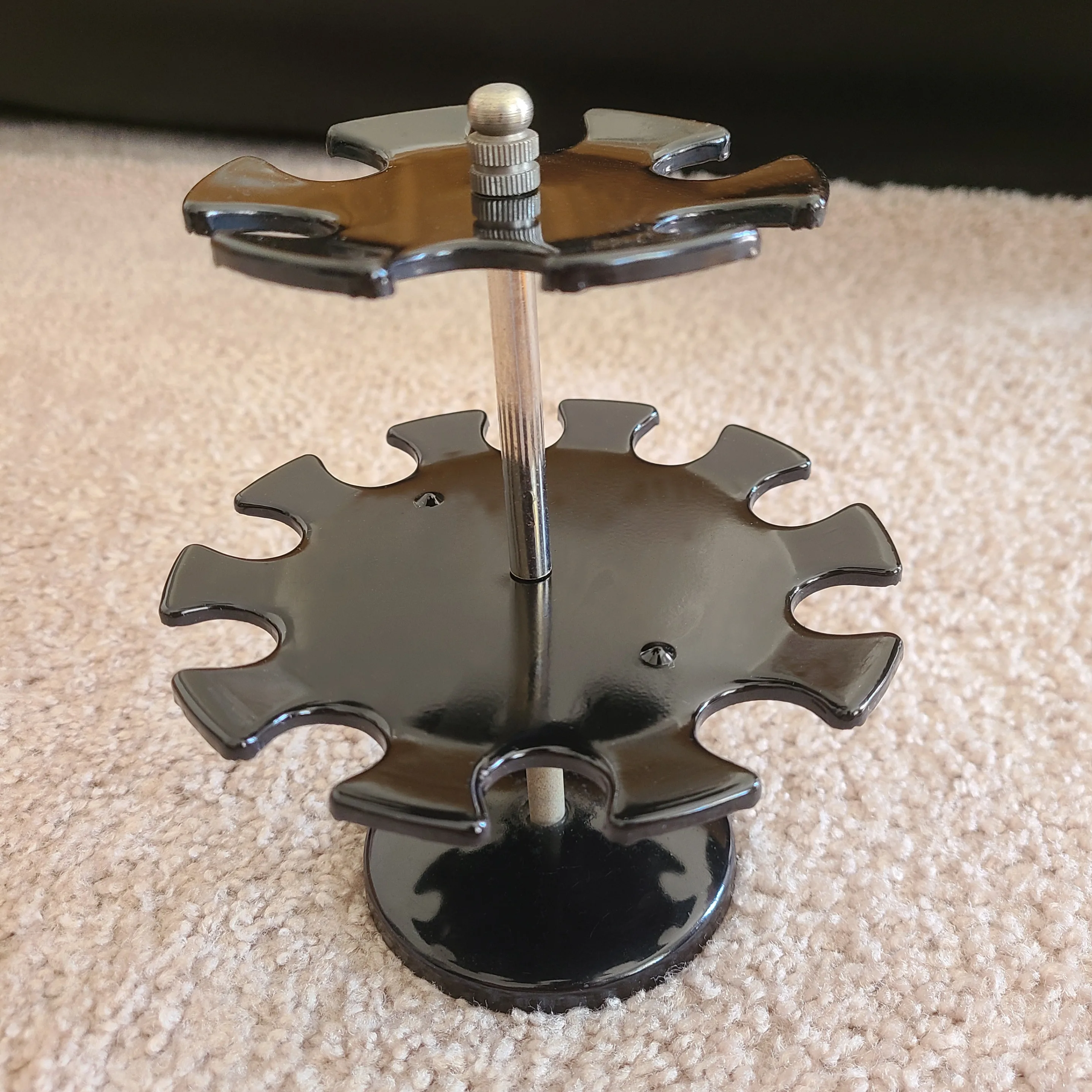 Metal Stamp Rack, 2 tiers, holds up to 16 stamps image indicator(2)