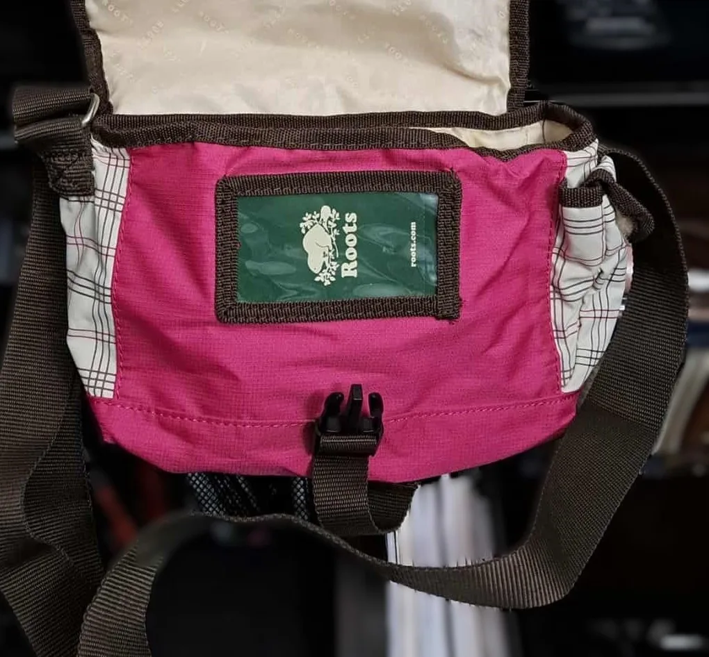 New Genuine Roots Canvas Crossbody Messenger Bag image indicator(3)