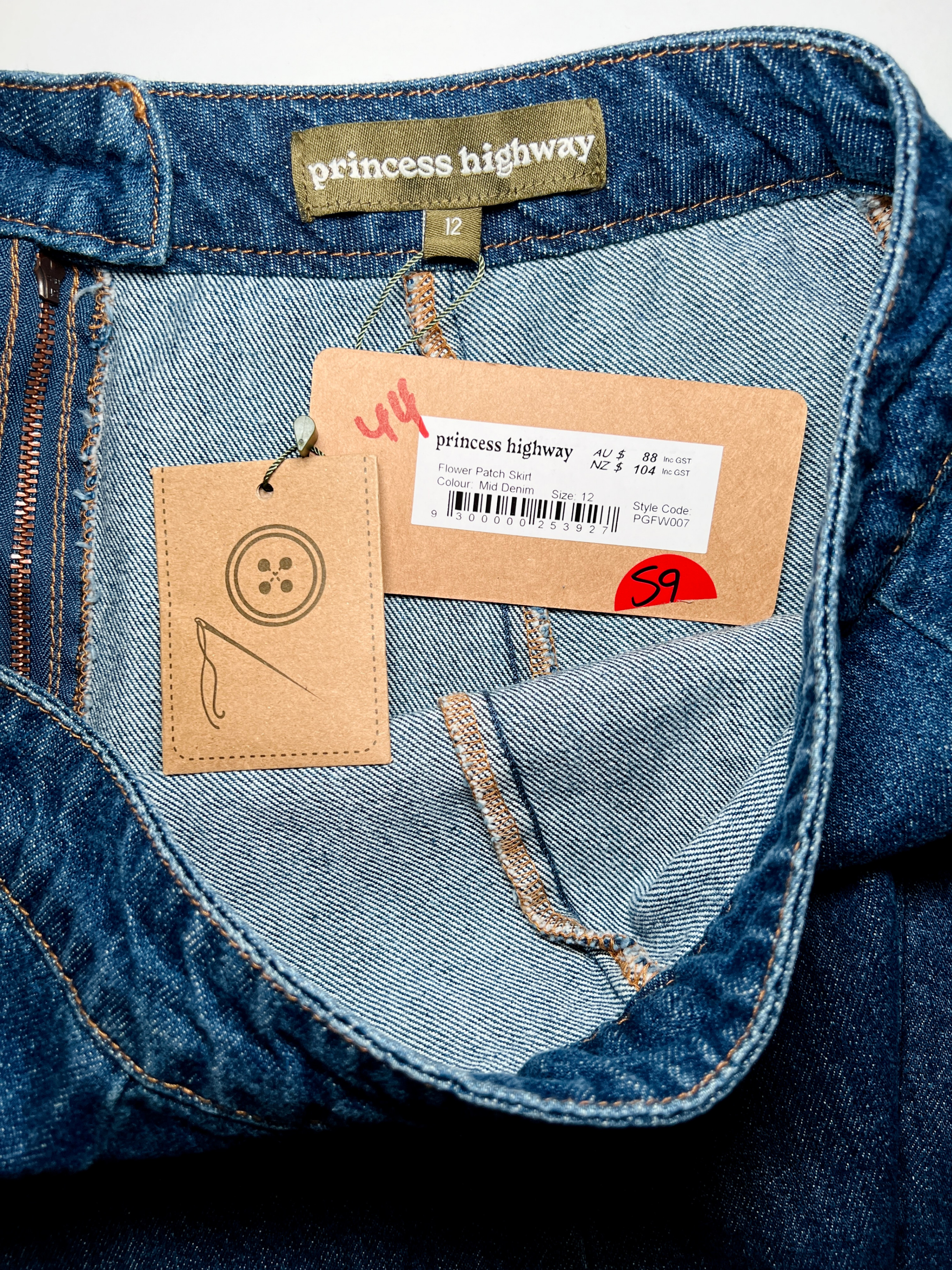 New Denim Jean Flower Skirt by Princess Highway - photo 4