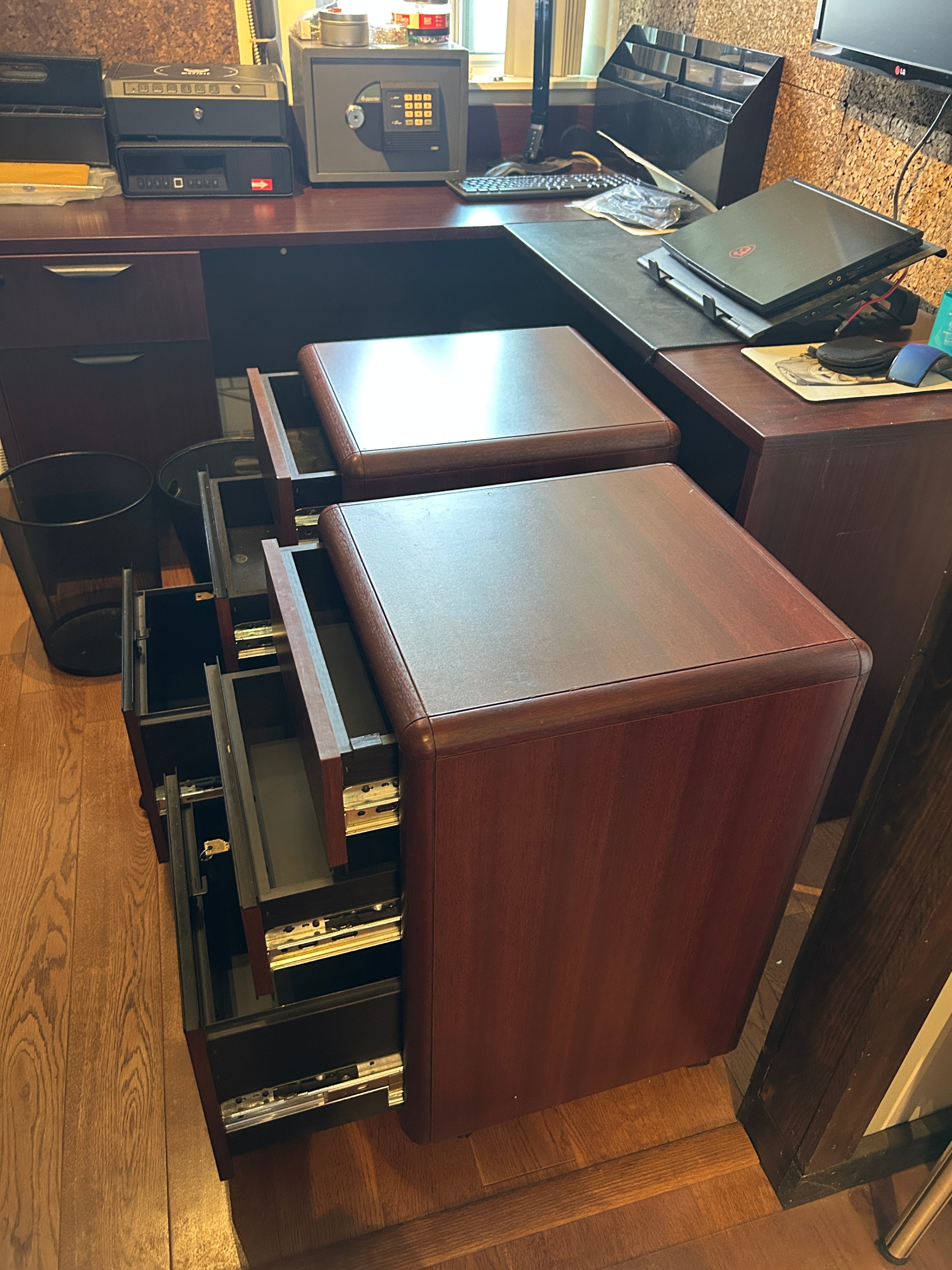 Wood Filing cabinets on wheels with keys - (2) Pair - photo 3