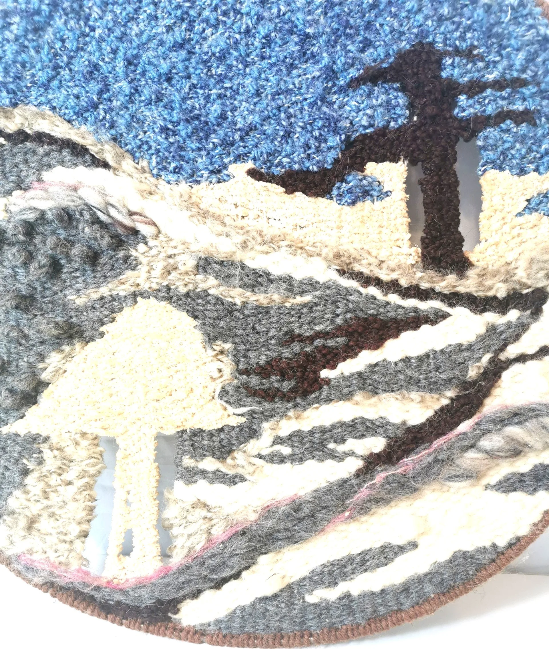 Rug Hooking Display Nature Scene Vintage 1970s image indicator(2)