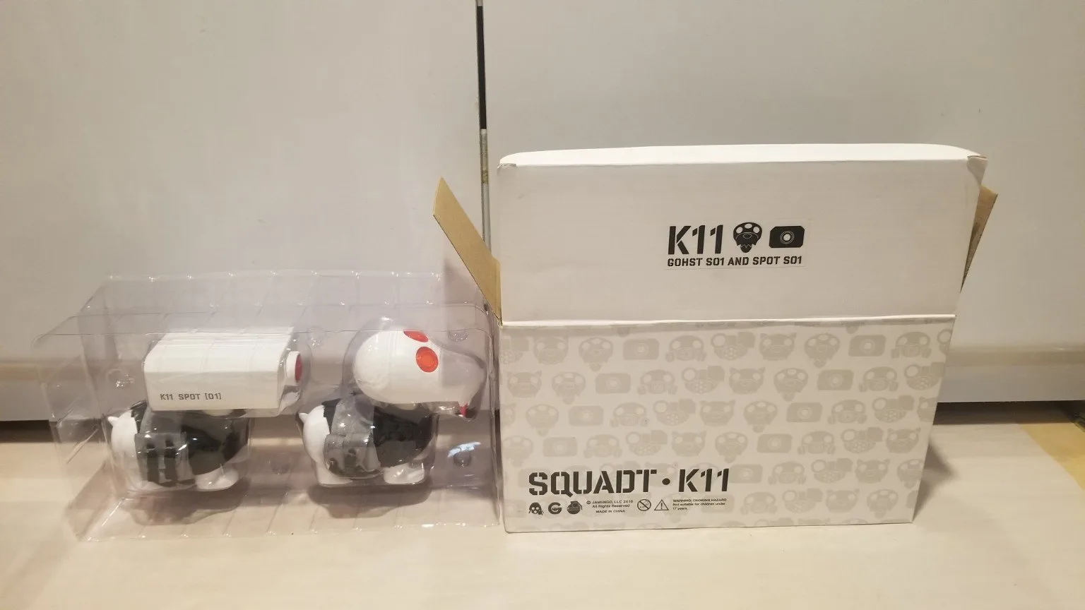 Misc Vintage Collectibles – Toys, Comics, Figures, Tin Cars image indicator(6)