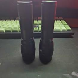Led Flashlight 2pcs Available 25 for both 15 each - photo 2
