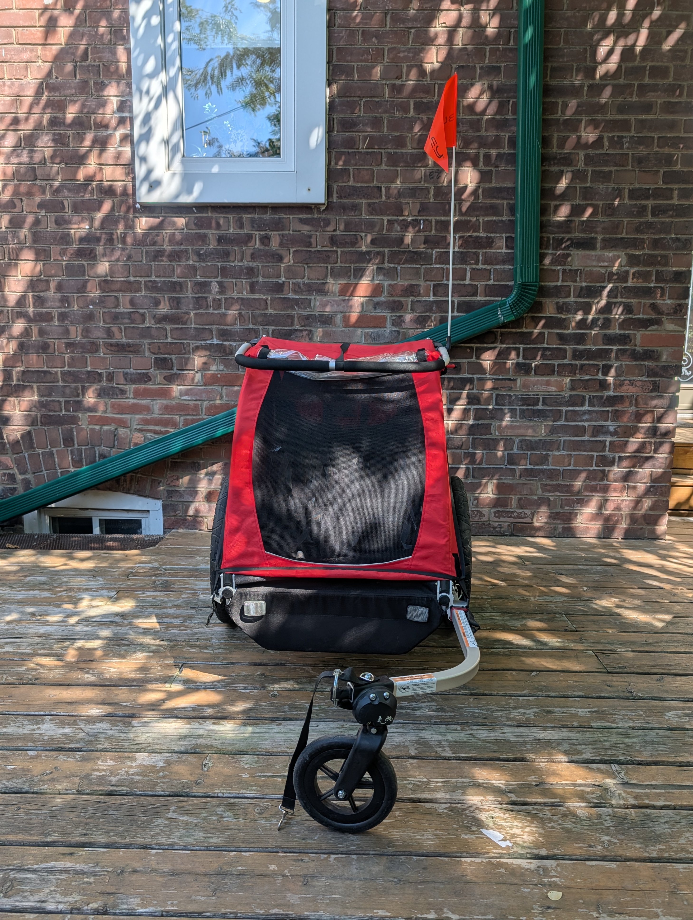 Burley Bee Bike Trailer - Red/Black - photo 2