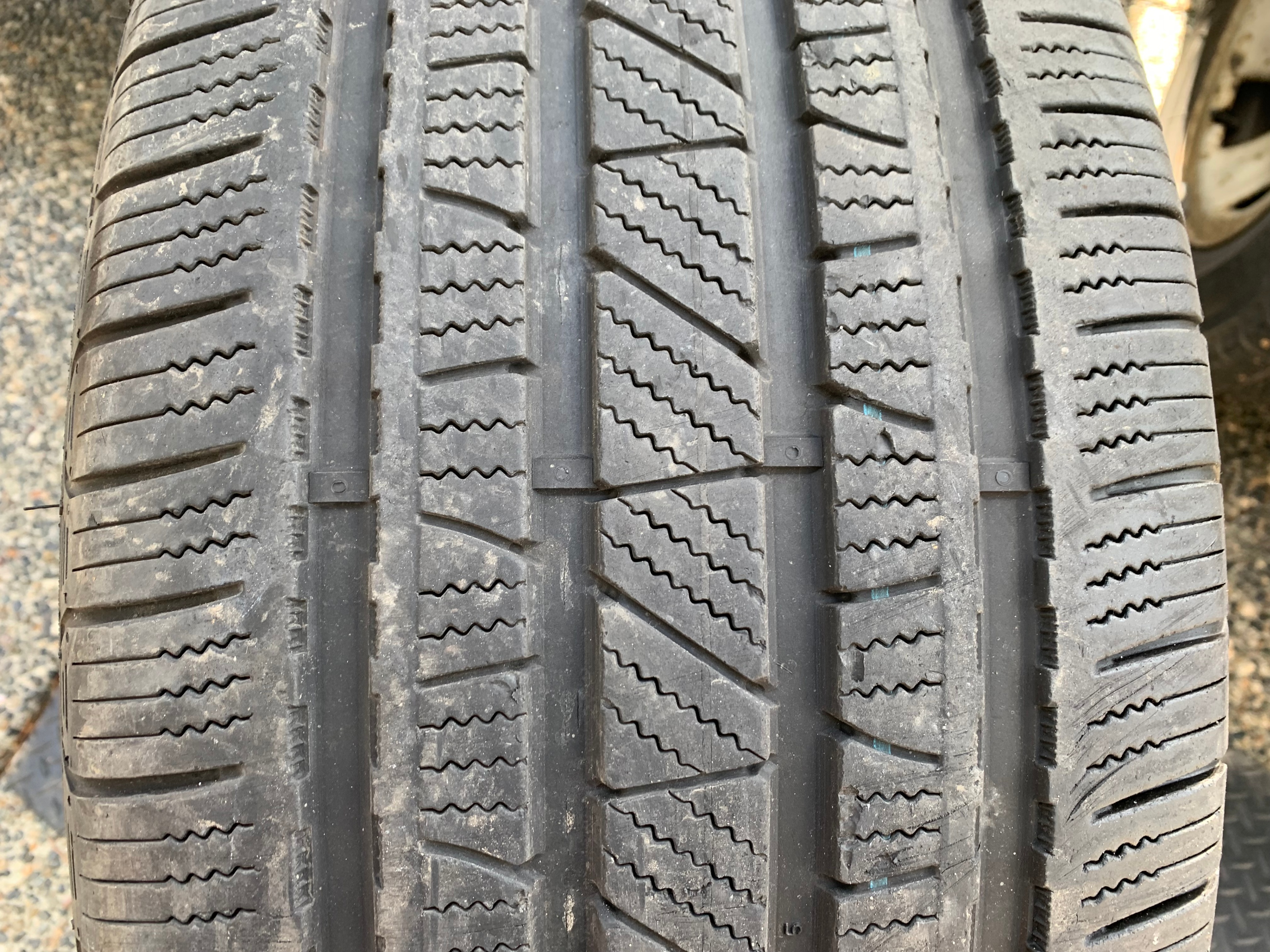 1 X single 275/50/20 Cooper Discoverer SRX LE MO with 65% tread - photo 2