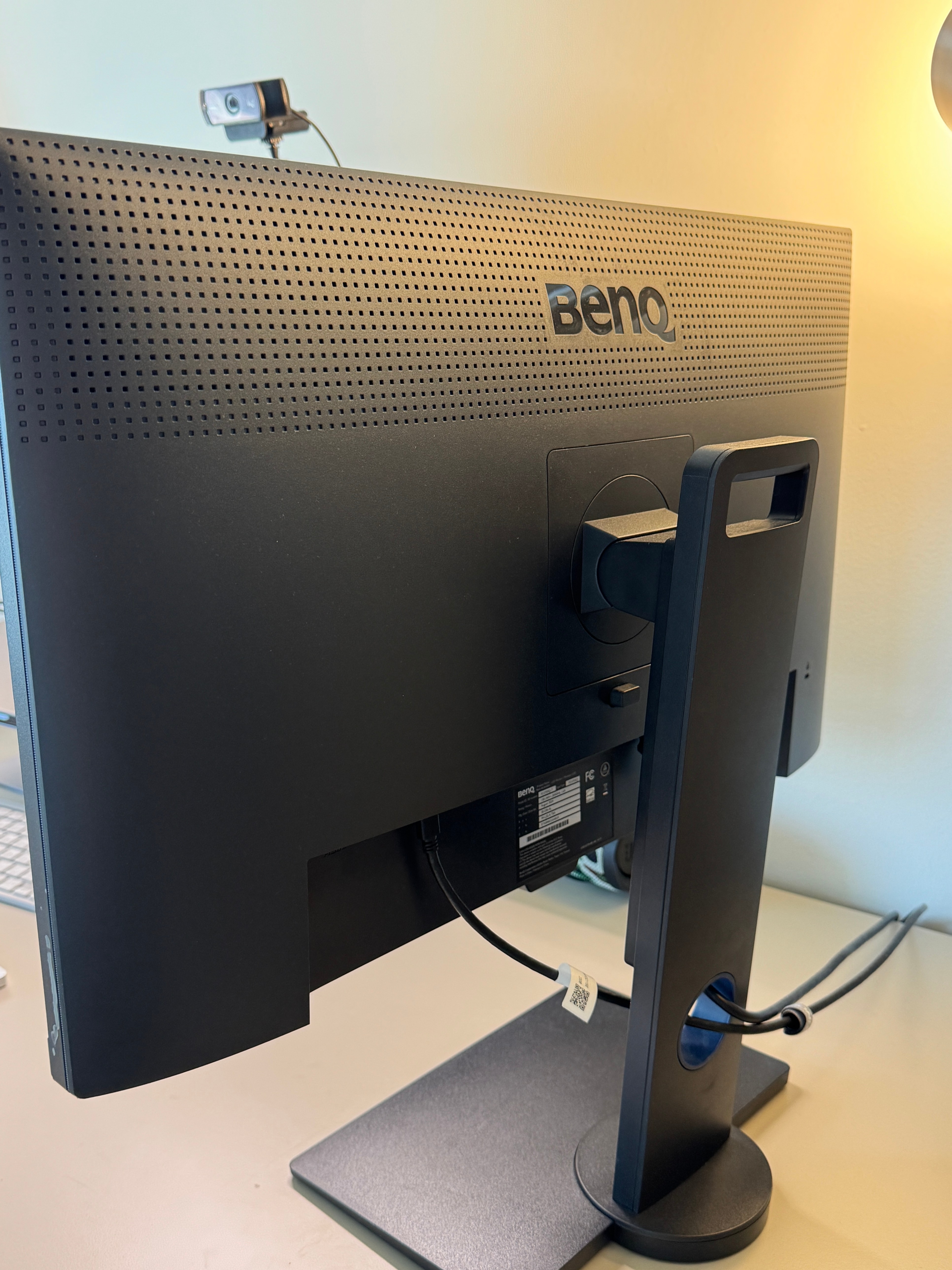 BenQ PD2705Q Mac-Ready Monitor 27 QHD 1440p USB-C(65W) USB Hub - photo 3