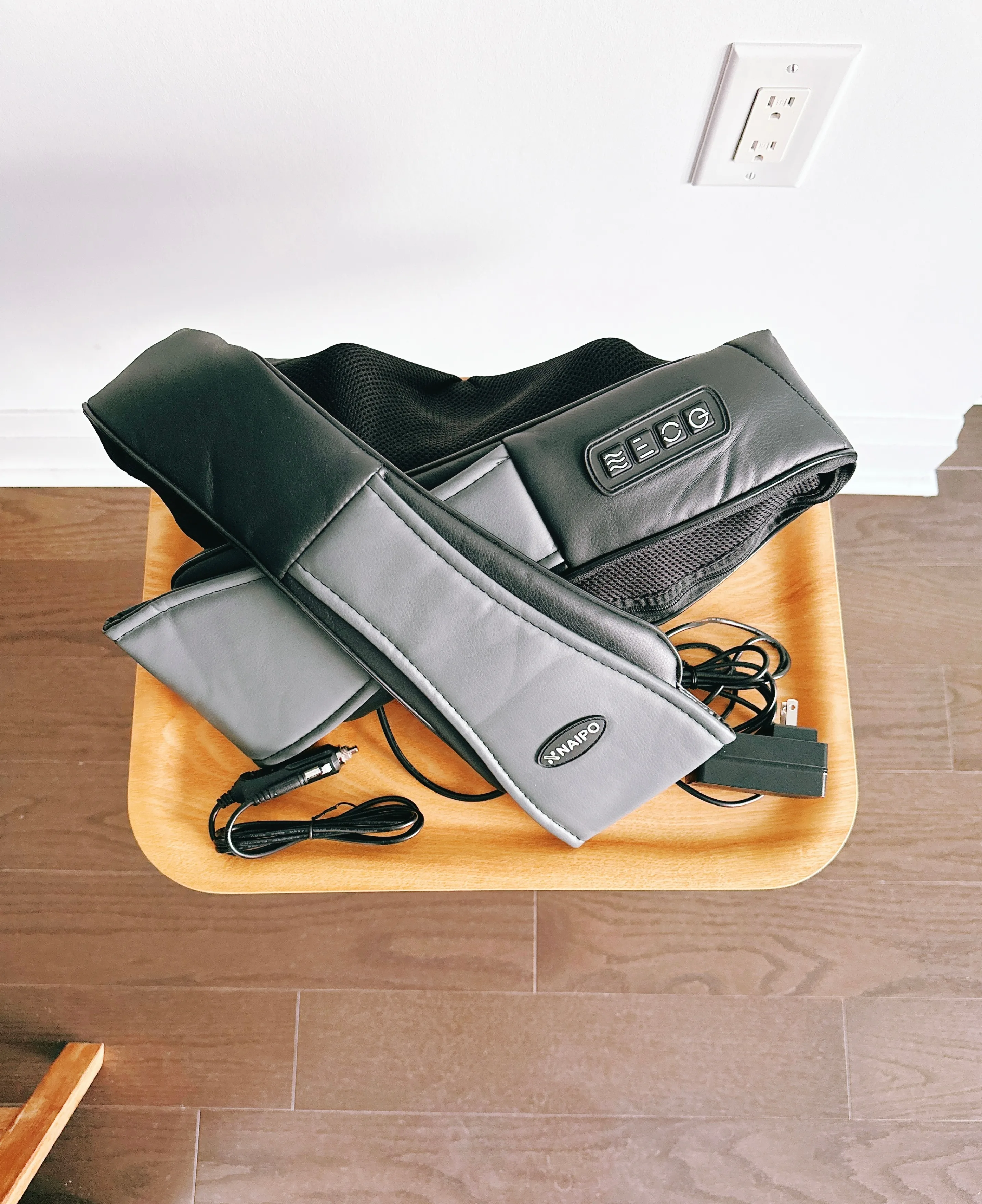 Naipo MGS-801 Shiatsu Back and Neck Massager image indicator(8)