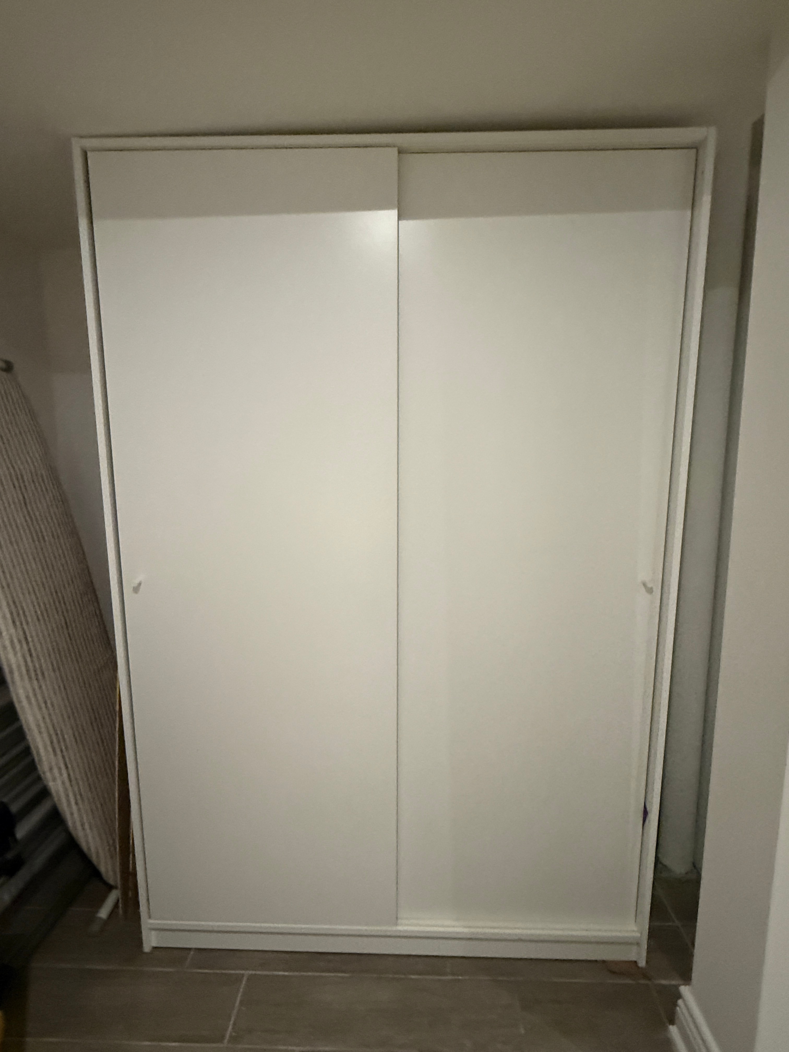 Ikea KLEPPSTAD closet