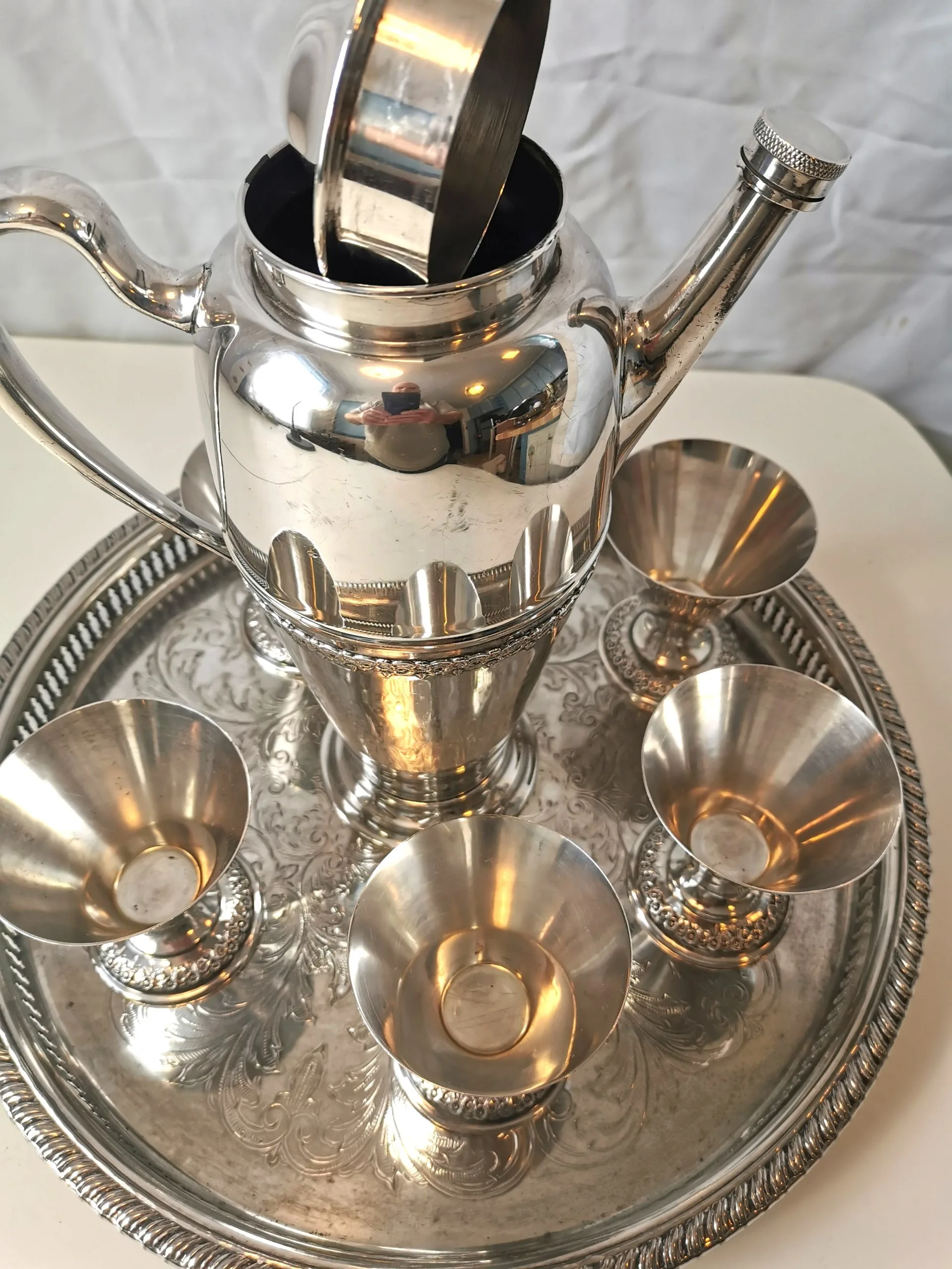 1847 Rogers Bros Wine Decanter Set of 7 Silver Plated Tray image indicator(10)