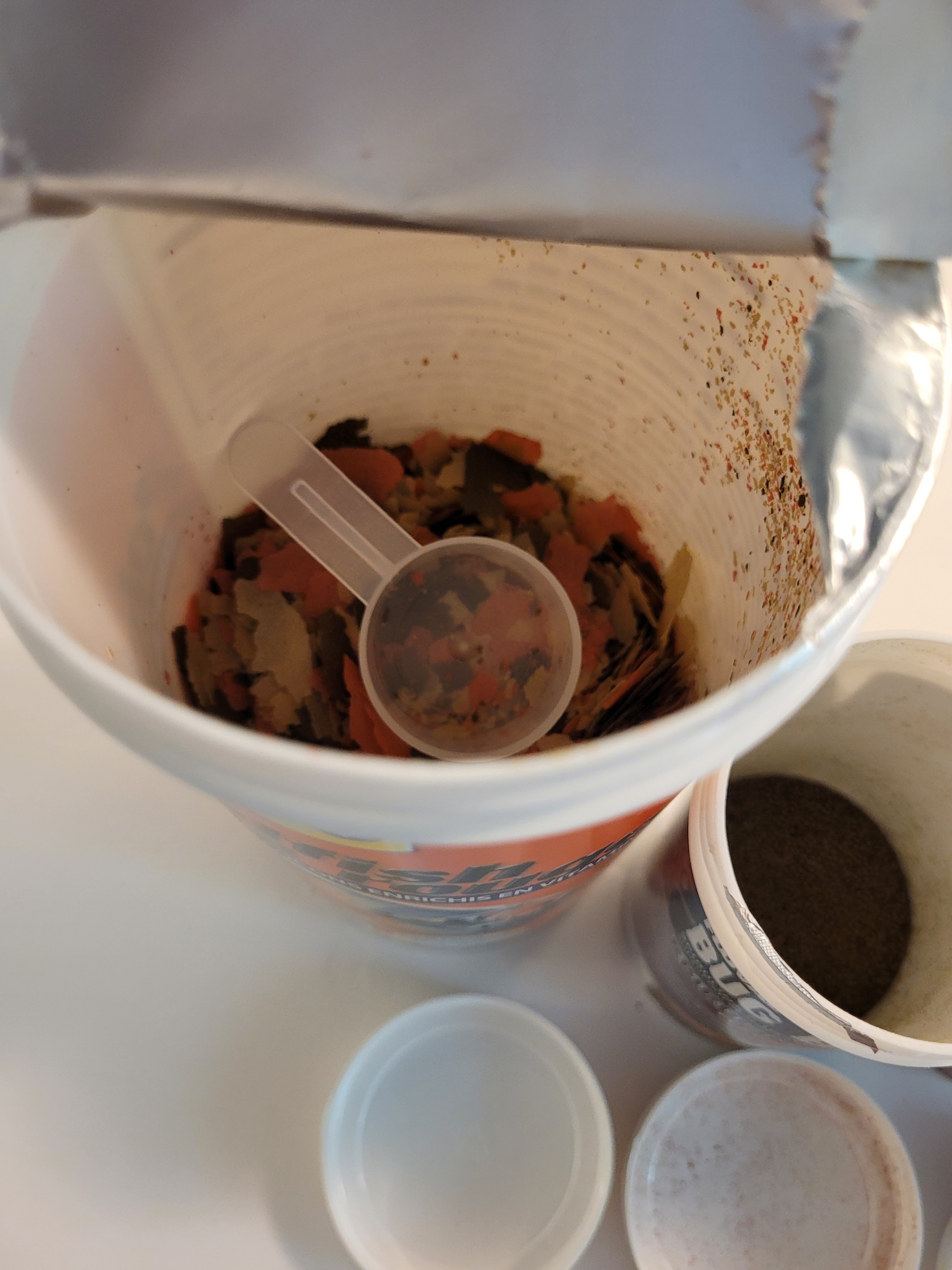 Various Goldfish Food - pellets and flake - photo 5